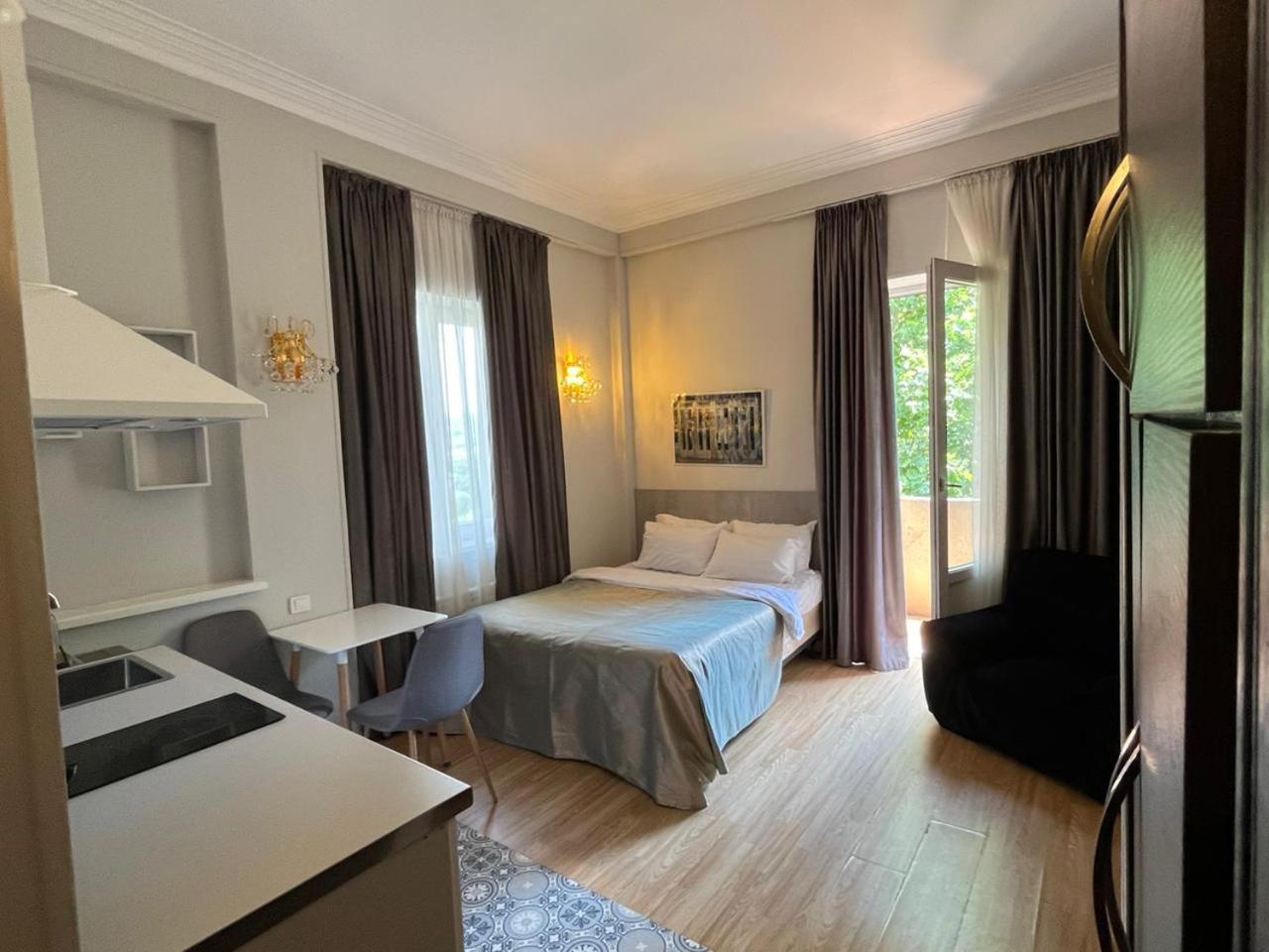 Suite photo 1