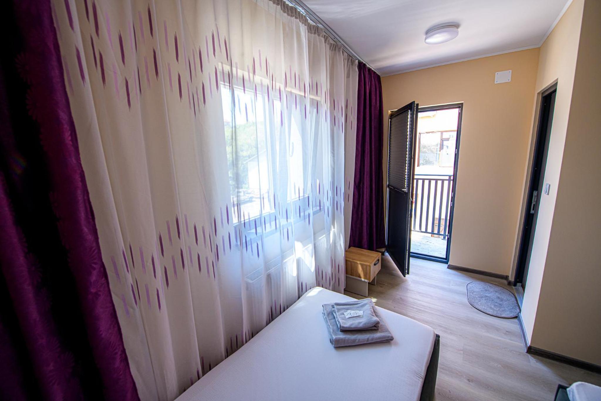 Double or Twin Room photo 1
