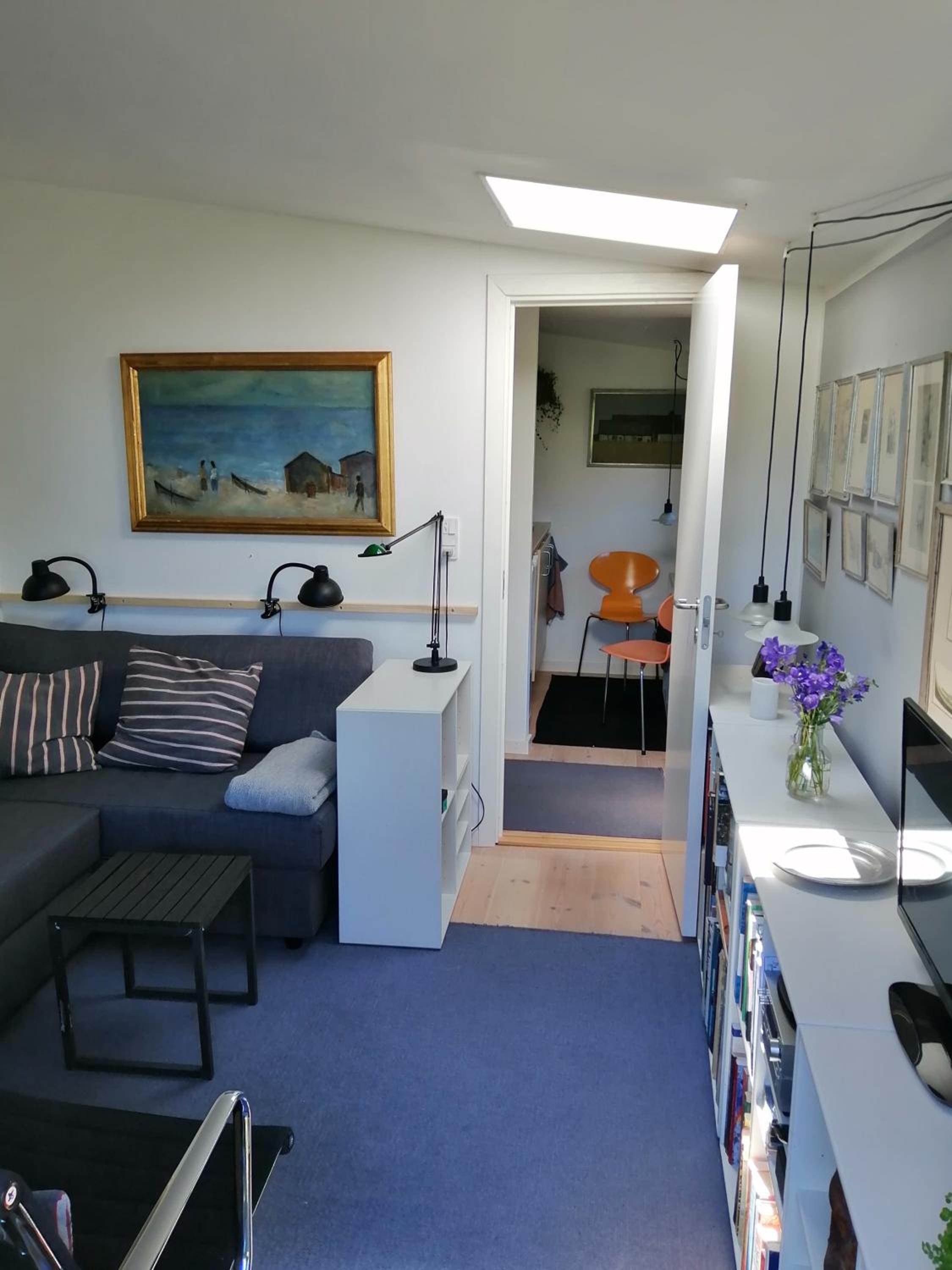 One-Bedroom House photo 1