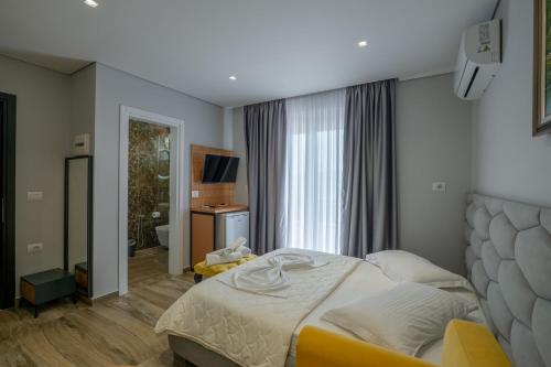 Deluxe Double Room with Sea View