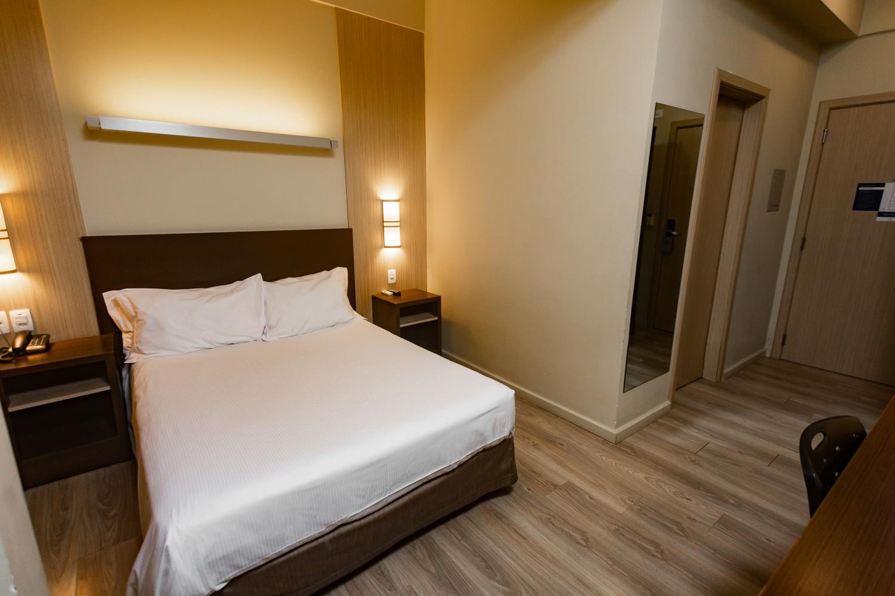 Economy Double Room photo 3