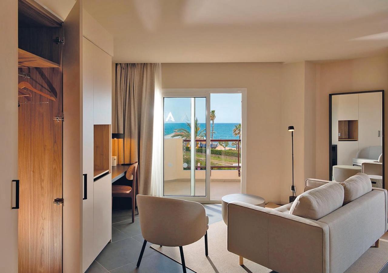 Junior Suite Premium Doble with sea view Junior Suite Premium Doble with sea view