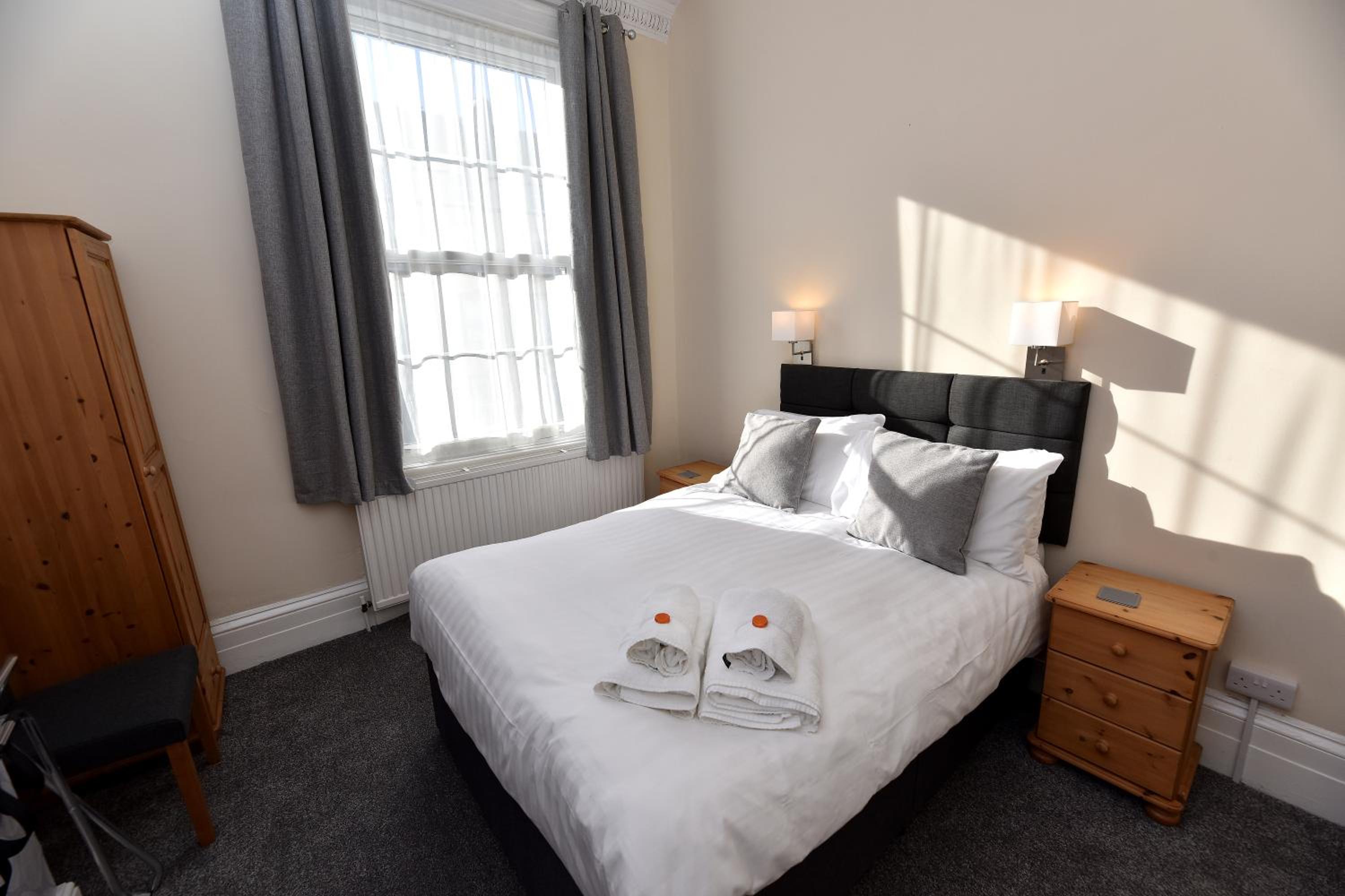 Double Room with Private Bathroom