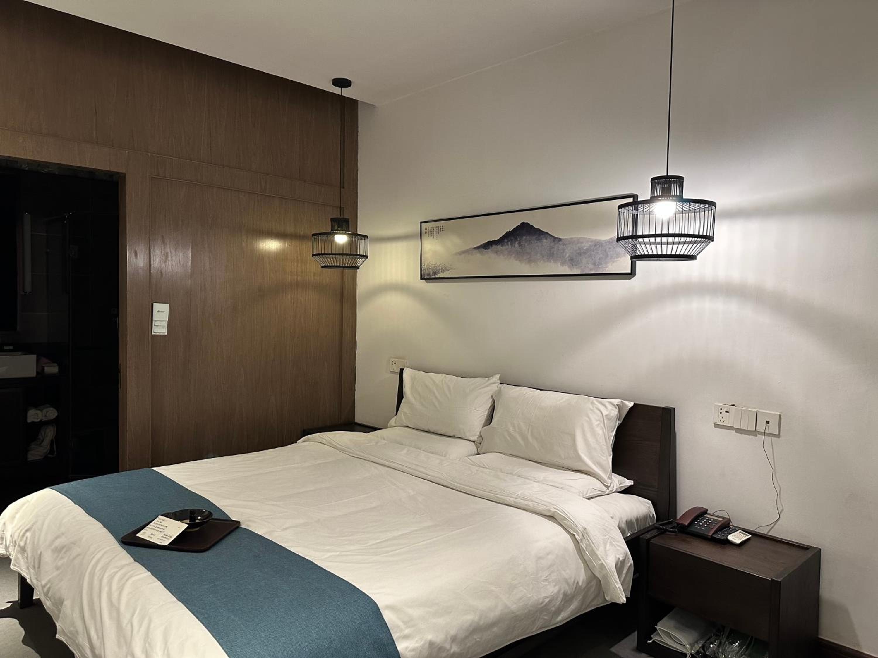 Deluxe Junior Suite photo 1