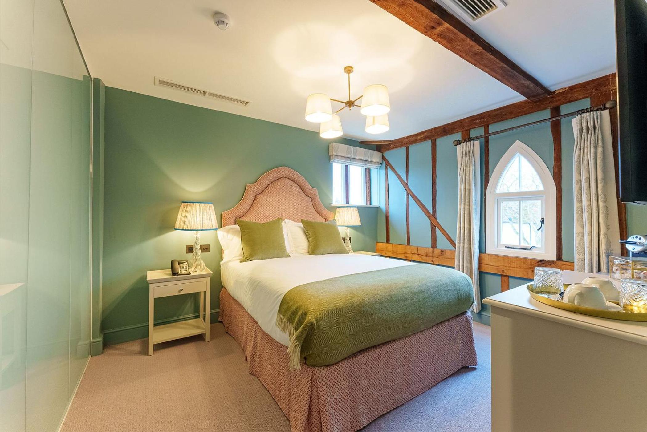 Deluxe King Room photo 3