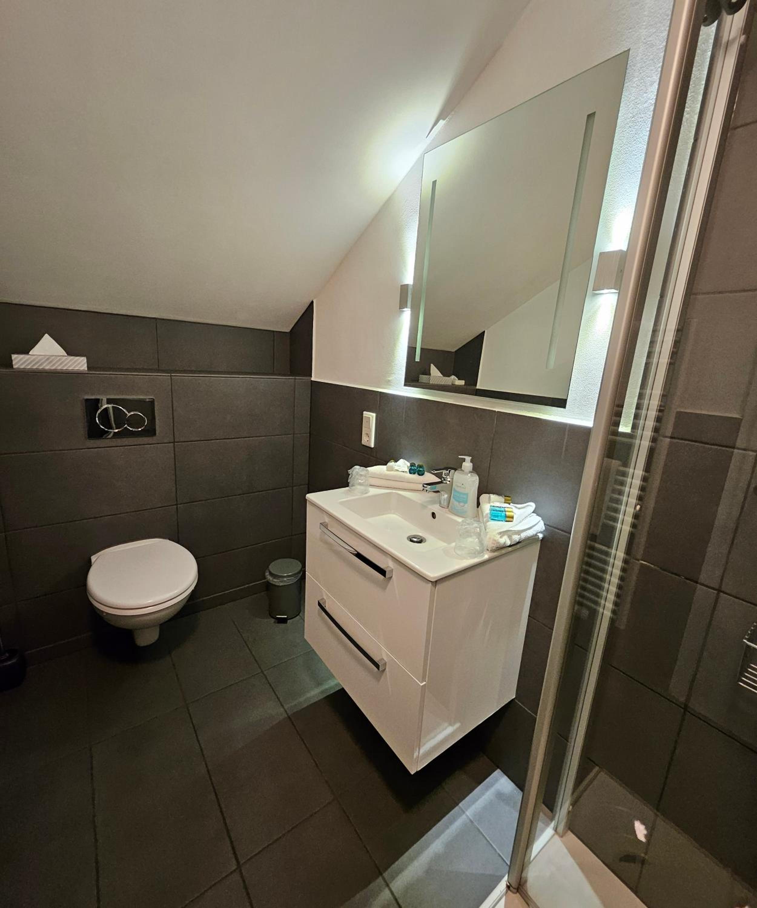 Small Double Room photo 3
