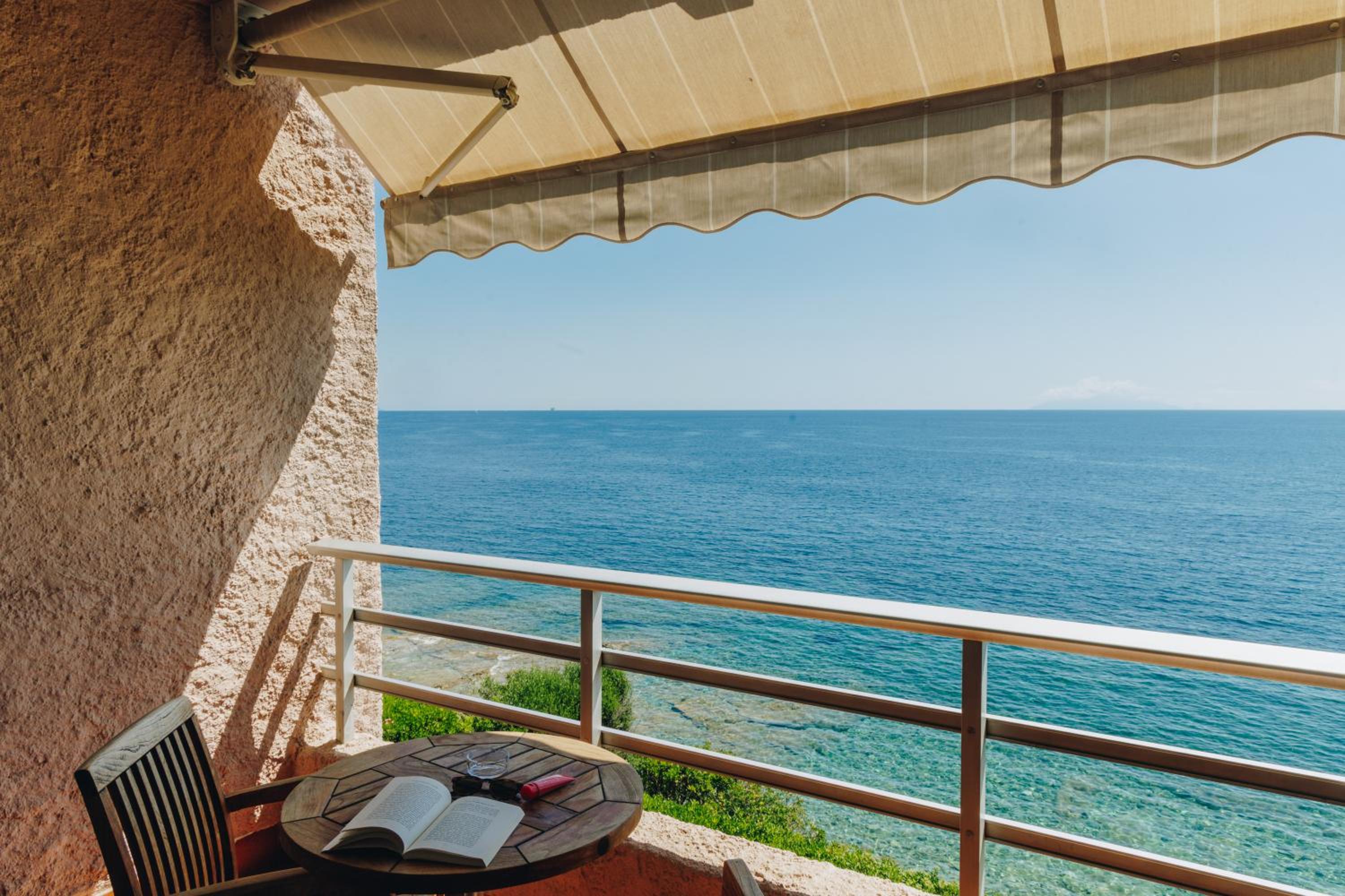 Superior Double Room with Sea View - Photo 10