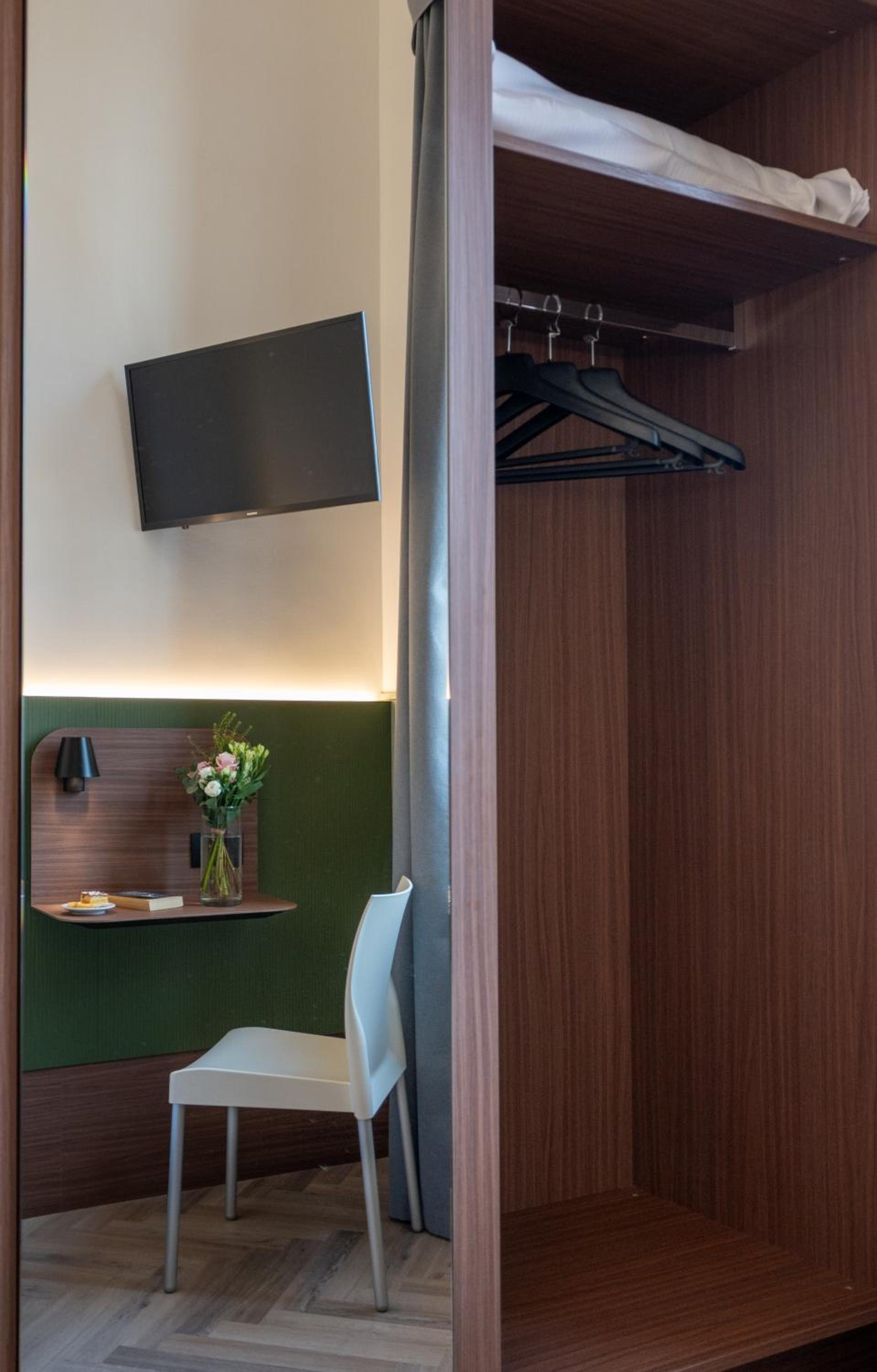 Superior Single Room