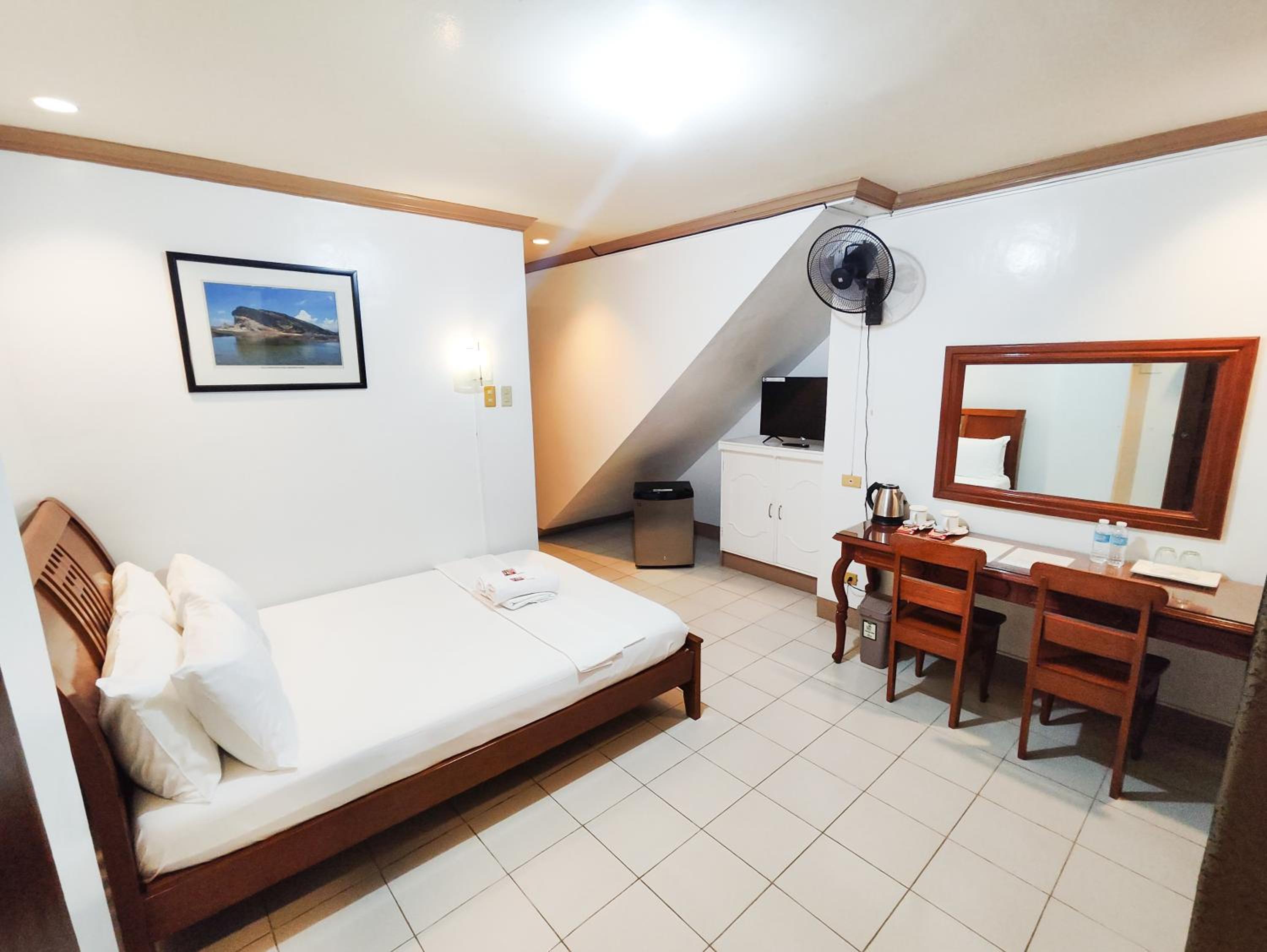 Deluxe Double Room photo 2