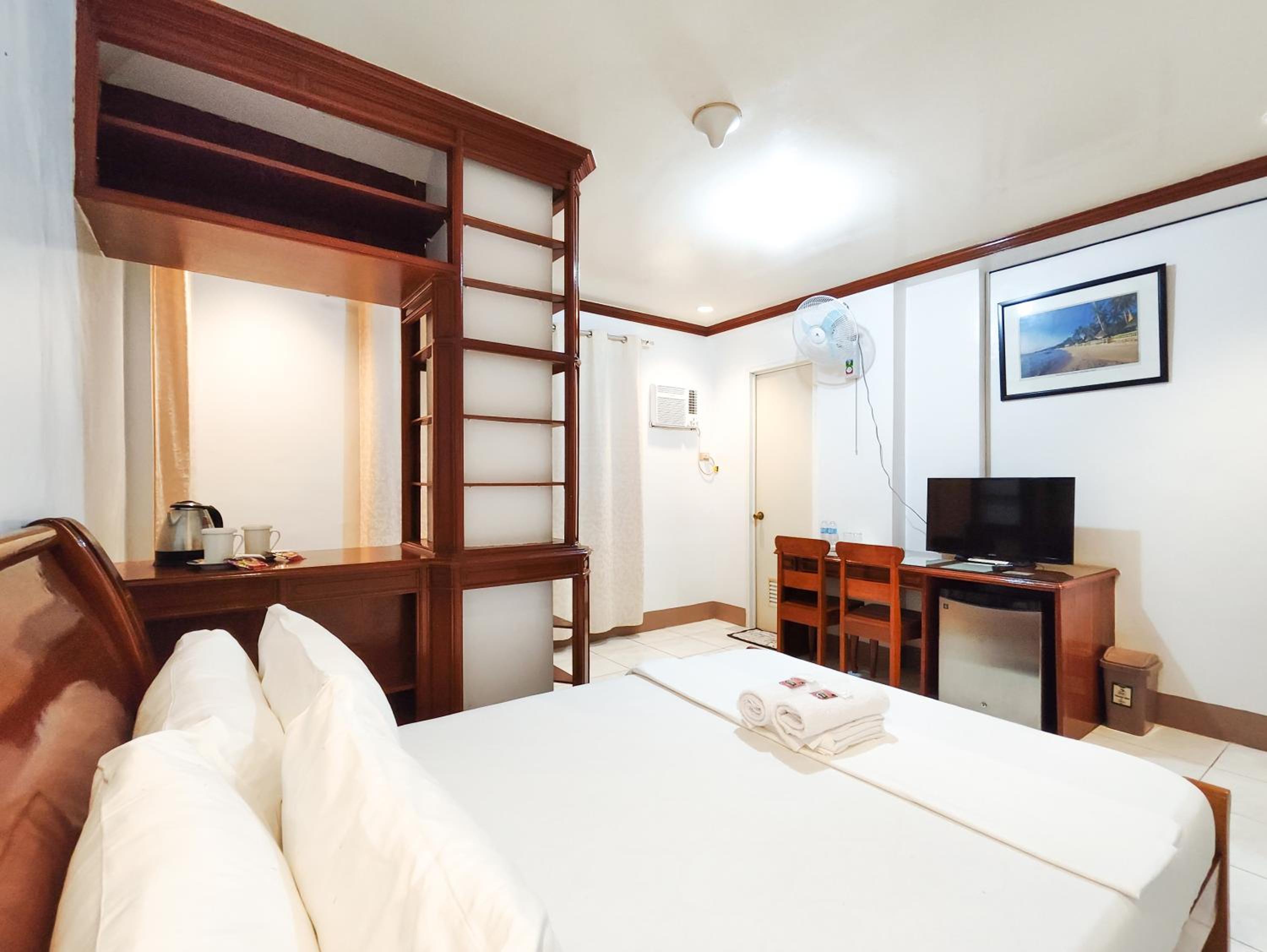 Deluxe Double Room photo 3
