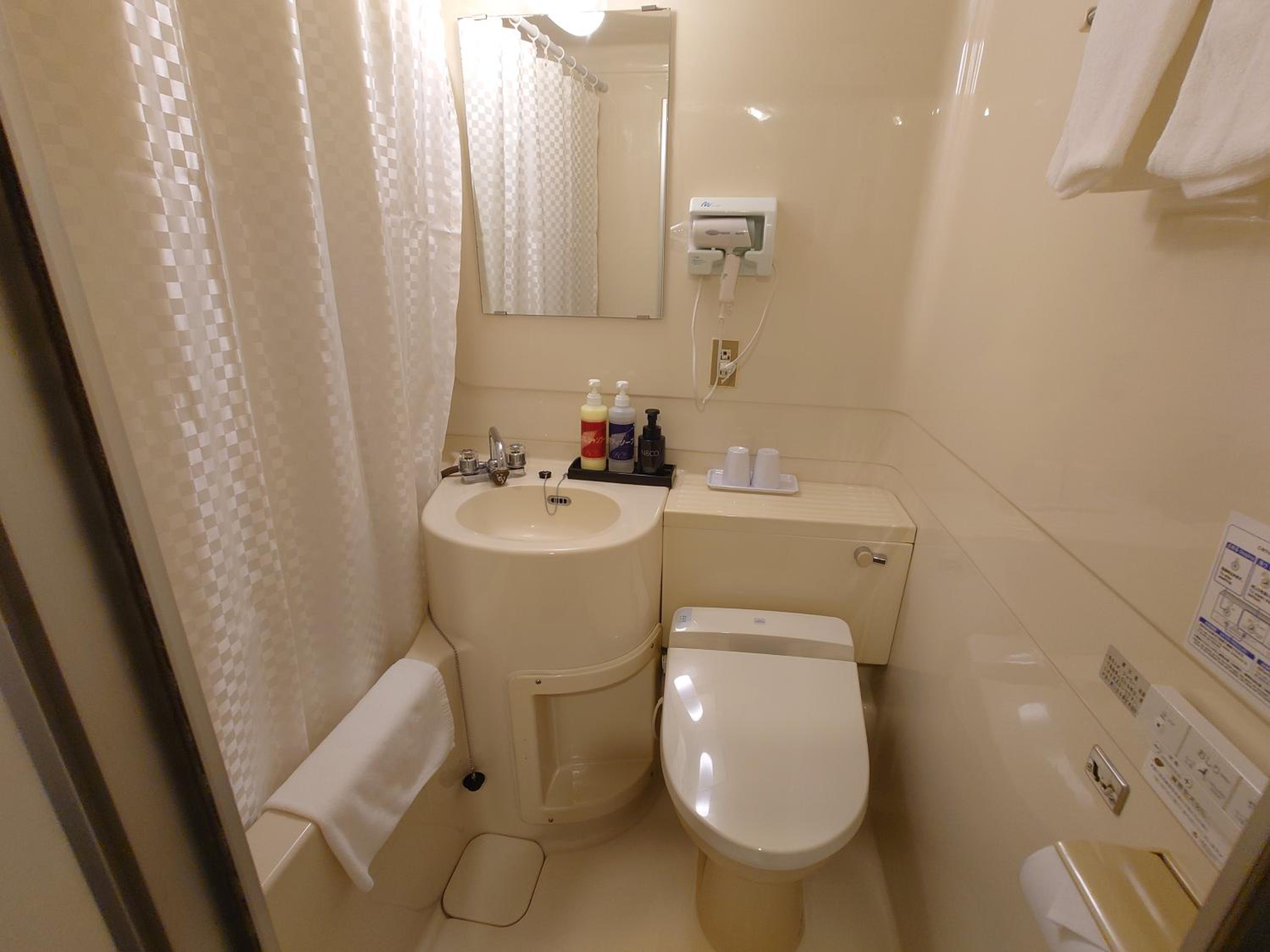 Single Room - Photo 3