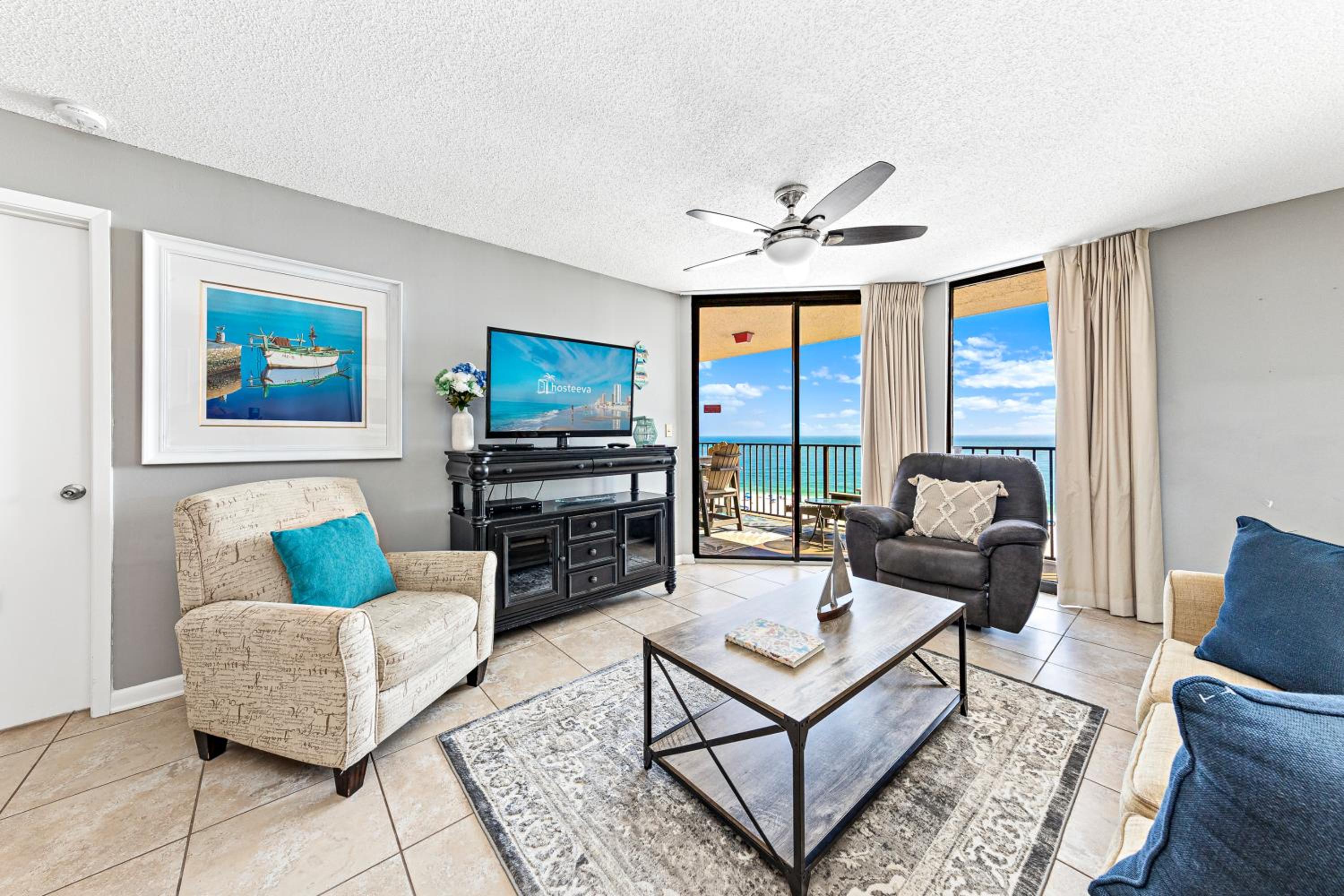 Two-Bedroom Deluxe Apartment with Balcony photo 1