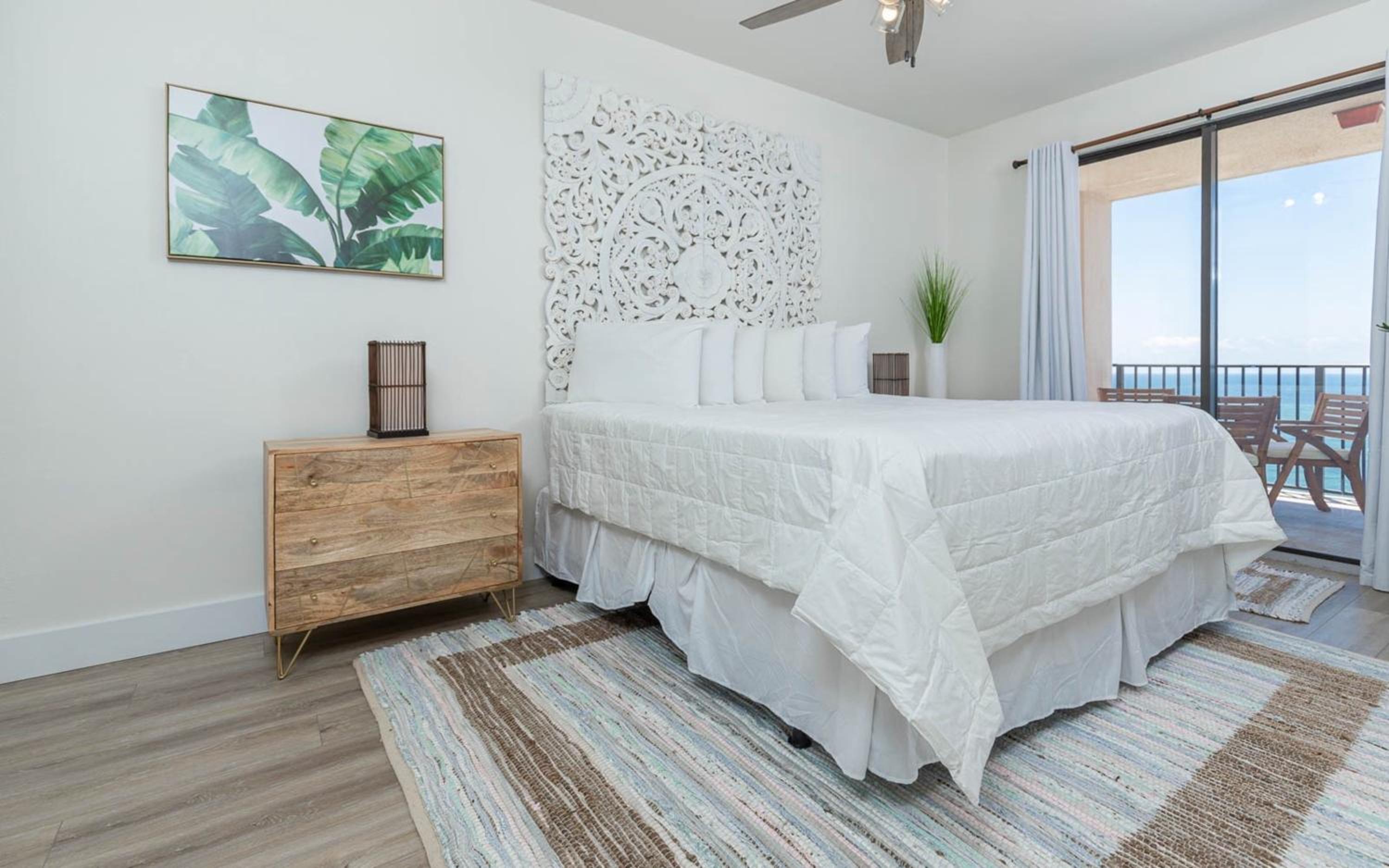 Two-Bedroom Apartment - Oceanfront  - Photo 3