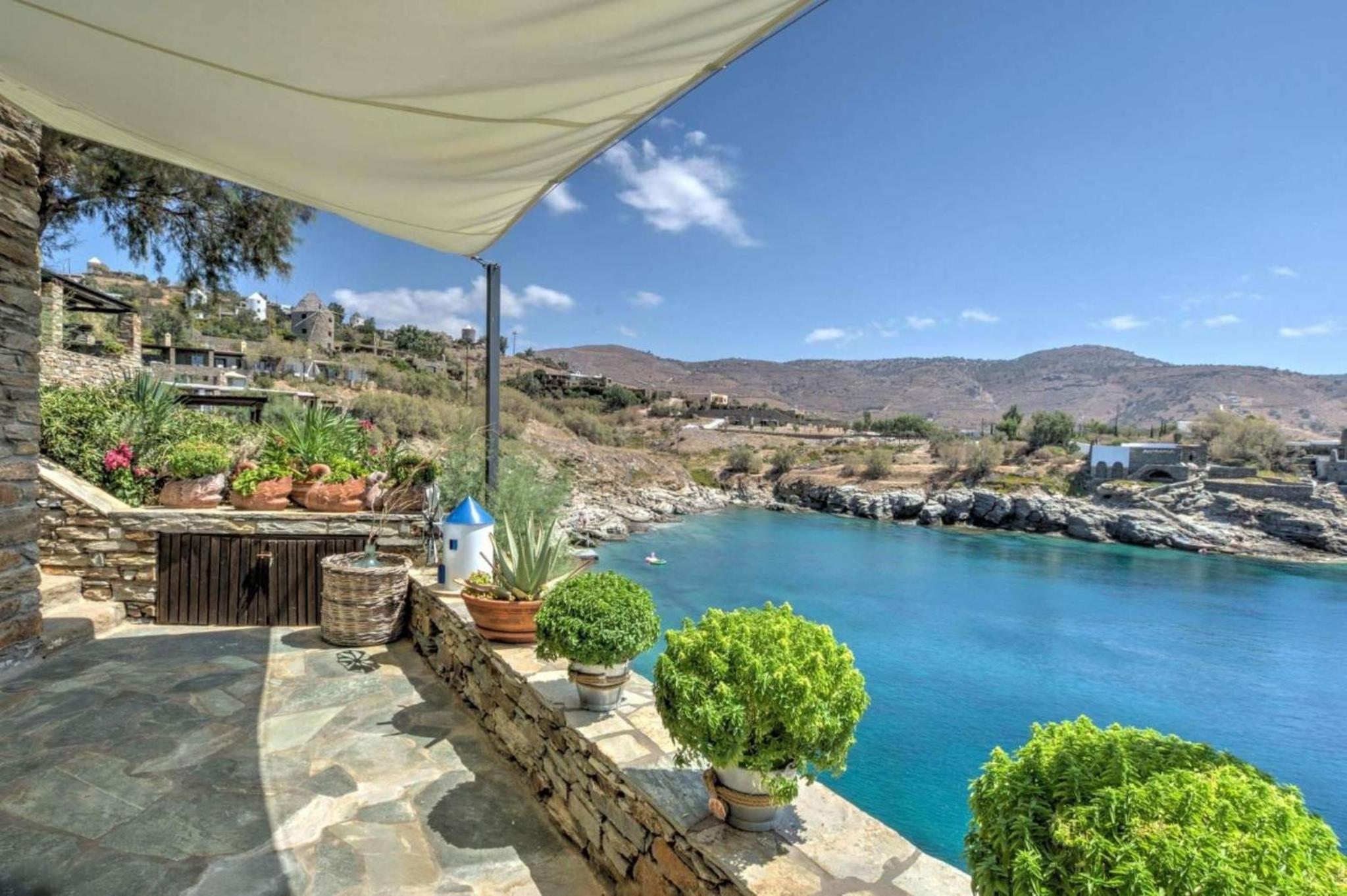 Two-Bedroom Apartment with Sea View photo 2