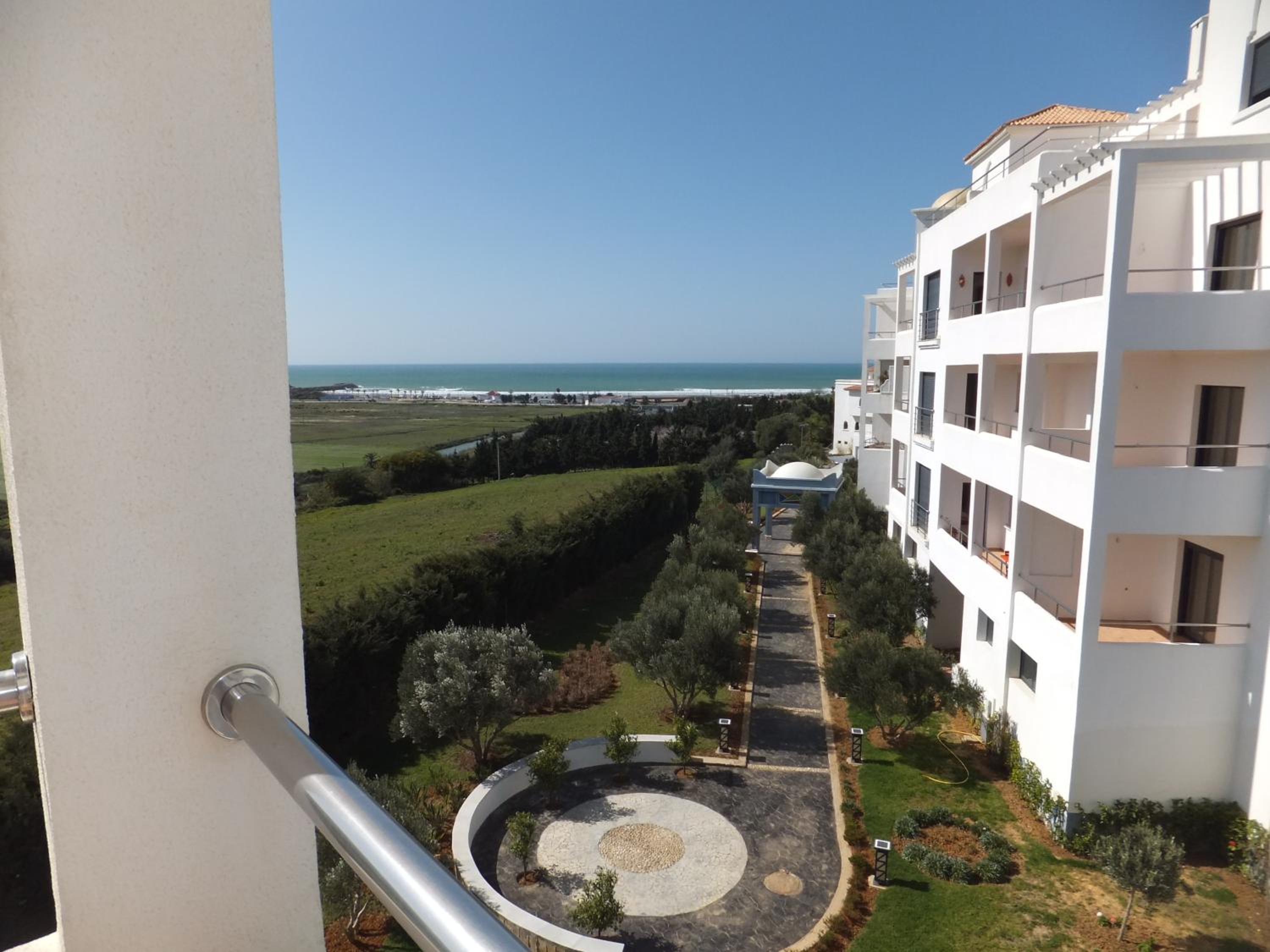 Apartment with Sea View - Photo 26