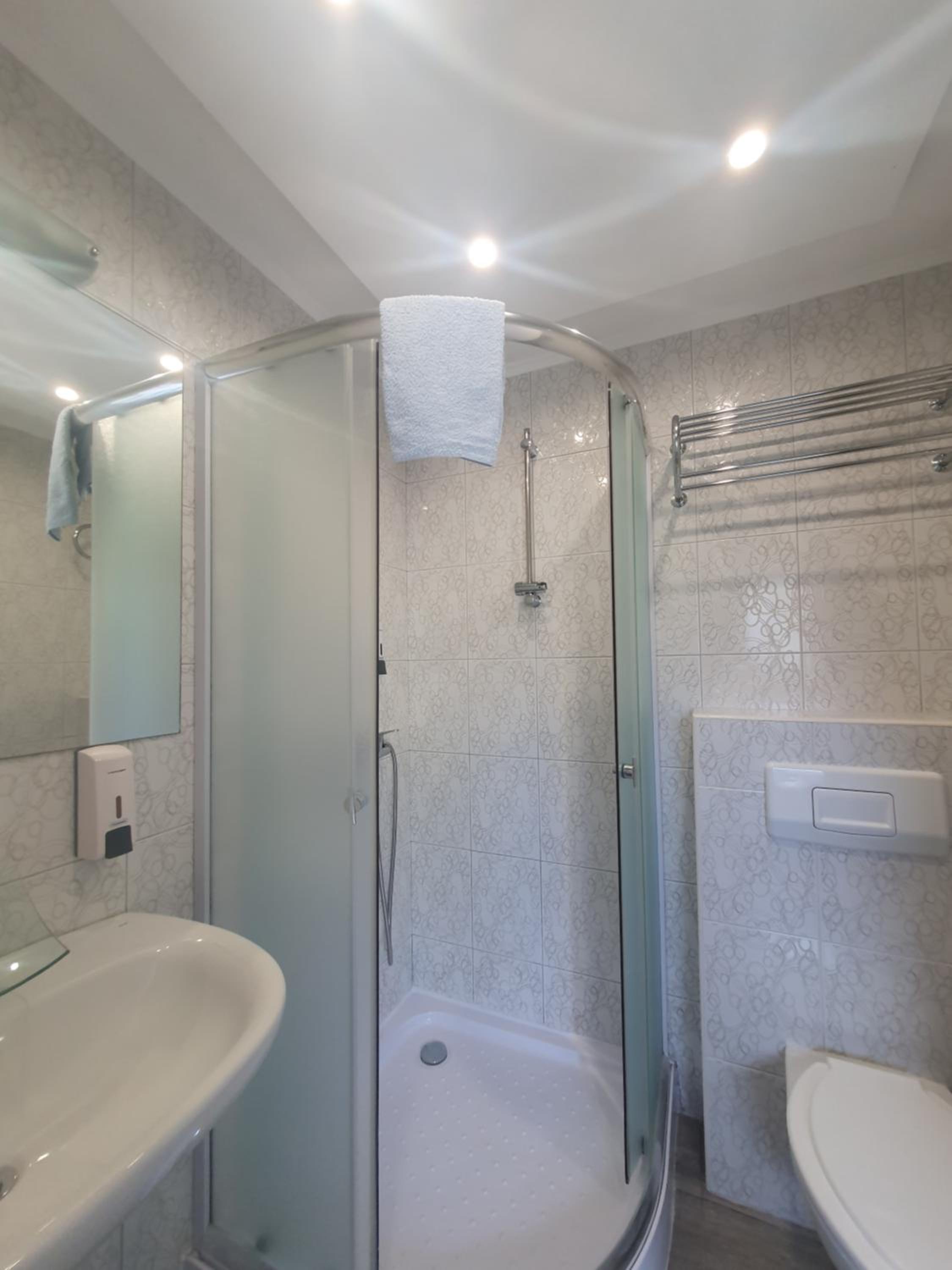 Double Room with Terrace - Photo 13