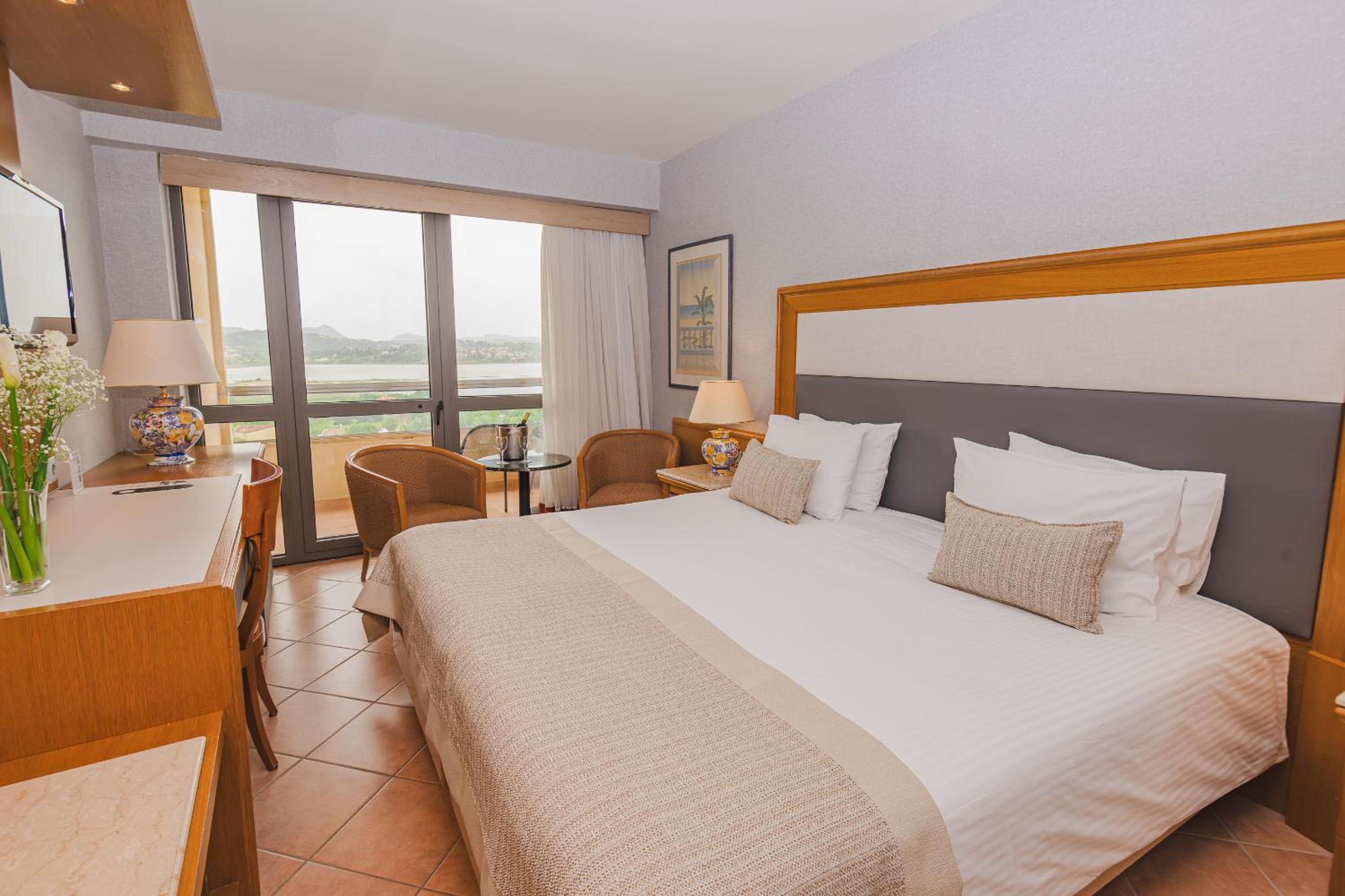 Superior Double or Twin Room - Photo 1