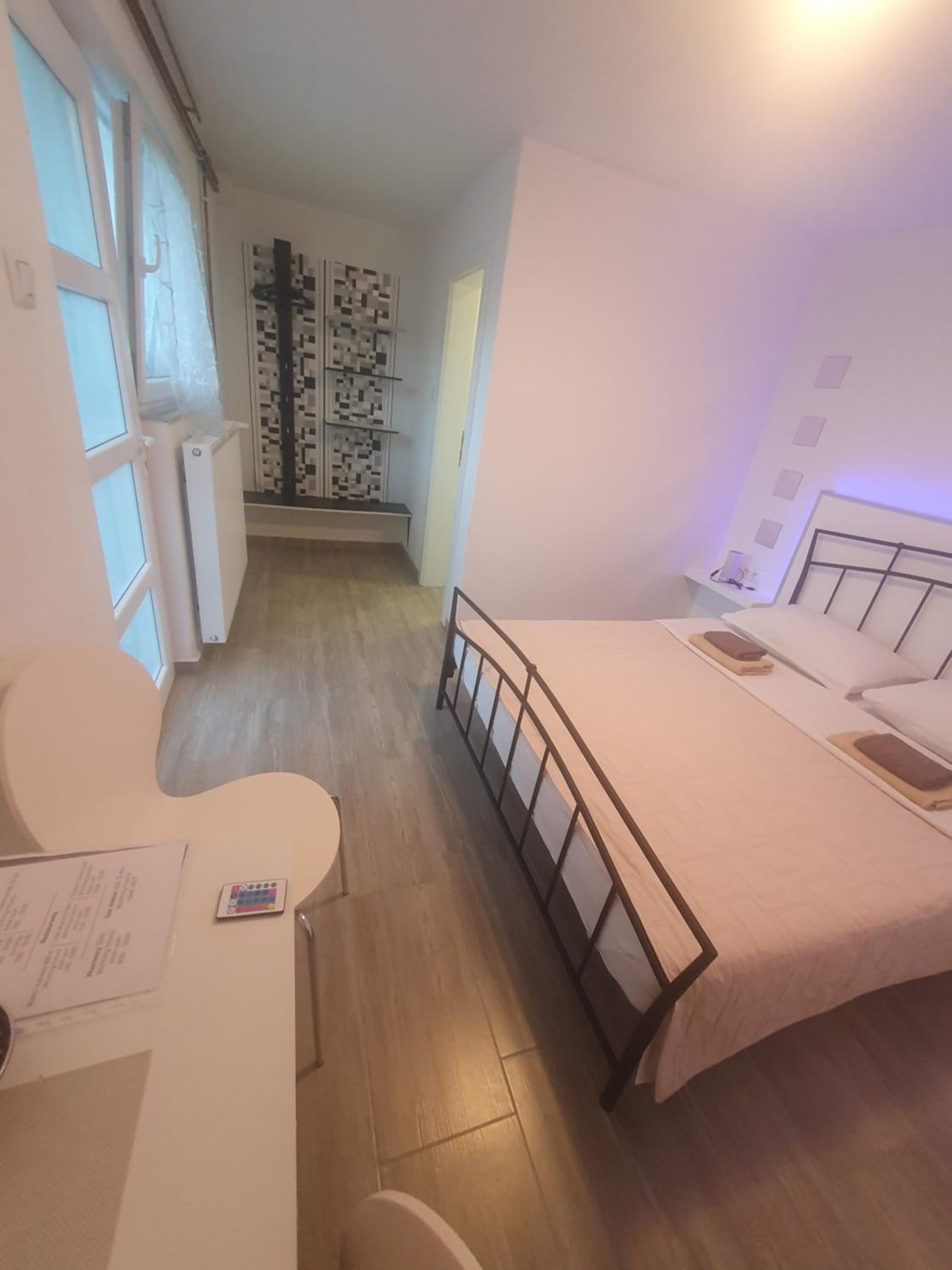 Double Room with Terrace - Photo 20
