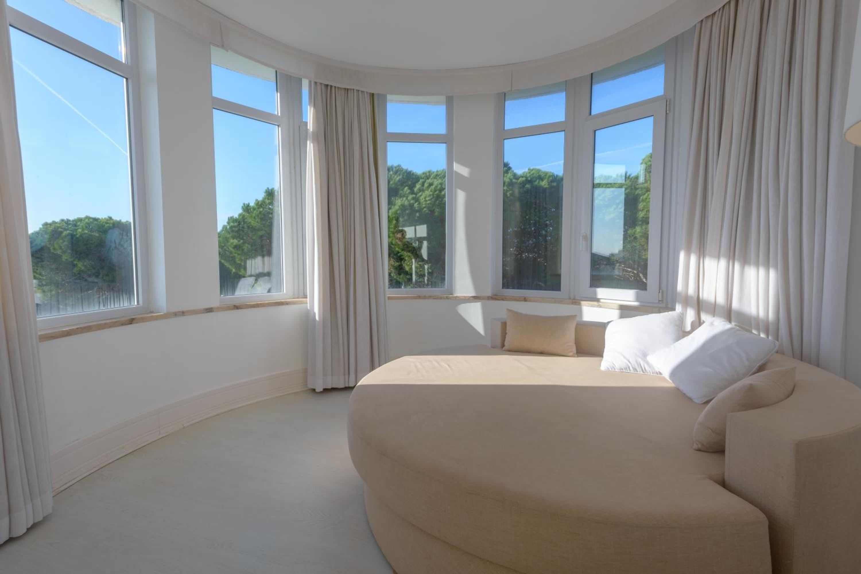 Suite with Sea View - Photo 1