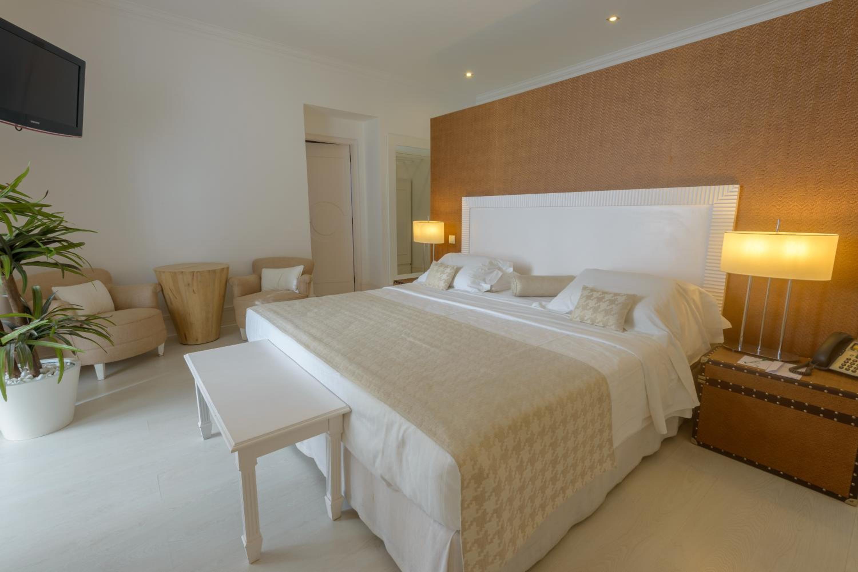 Suite with Sea View - Photo 5