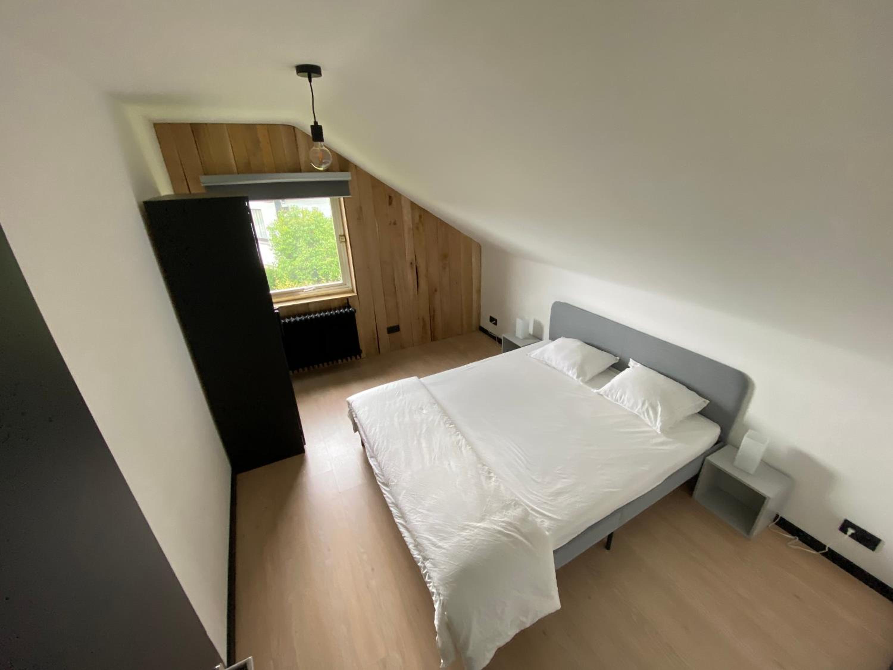 Four-Bedroom House photo 3