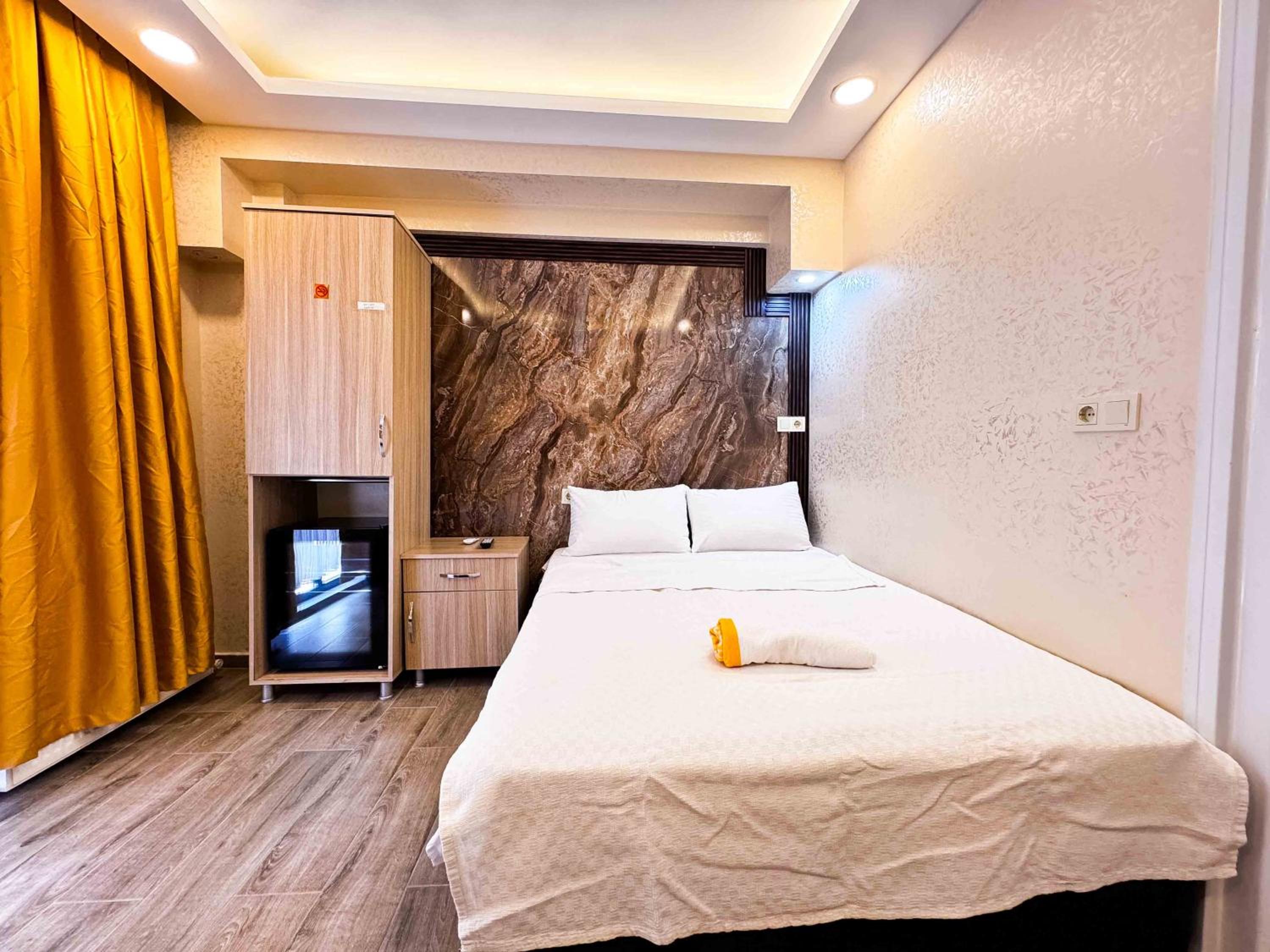 Deluxe Double Room photo 3