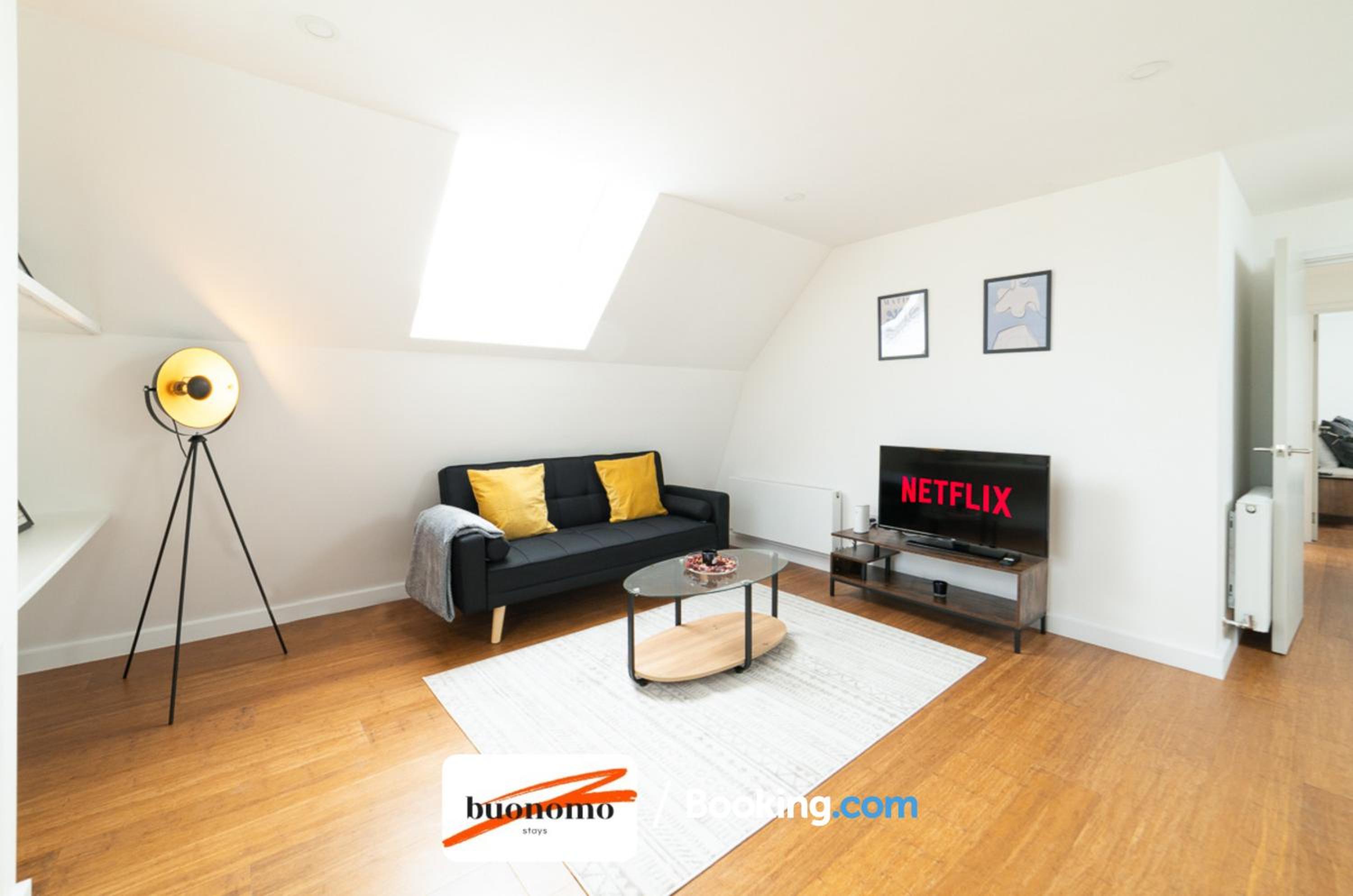 Two-Bedroom Apartment photo 2
