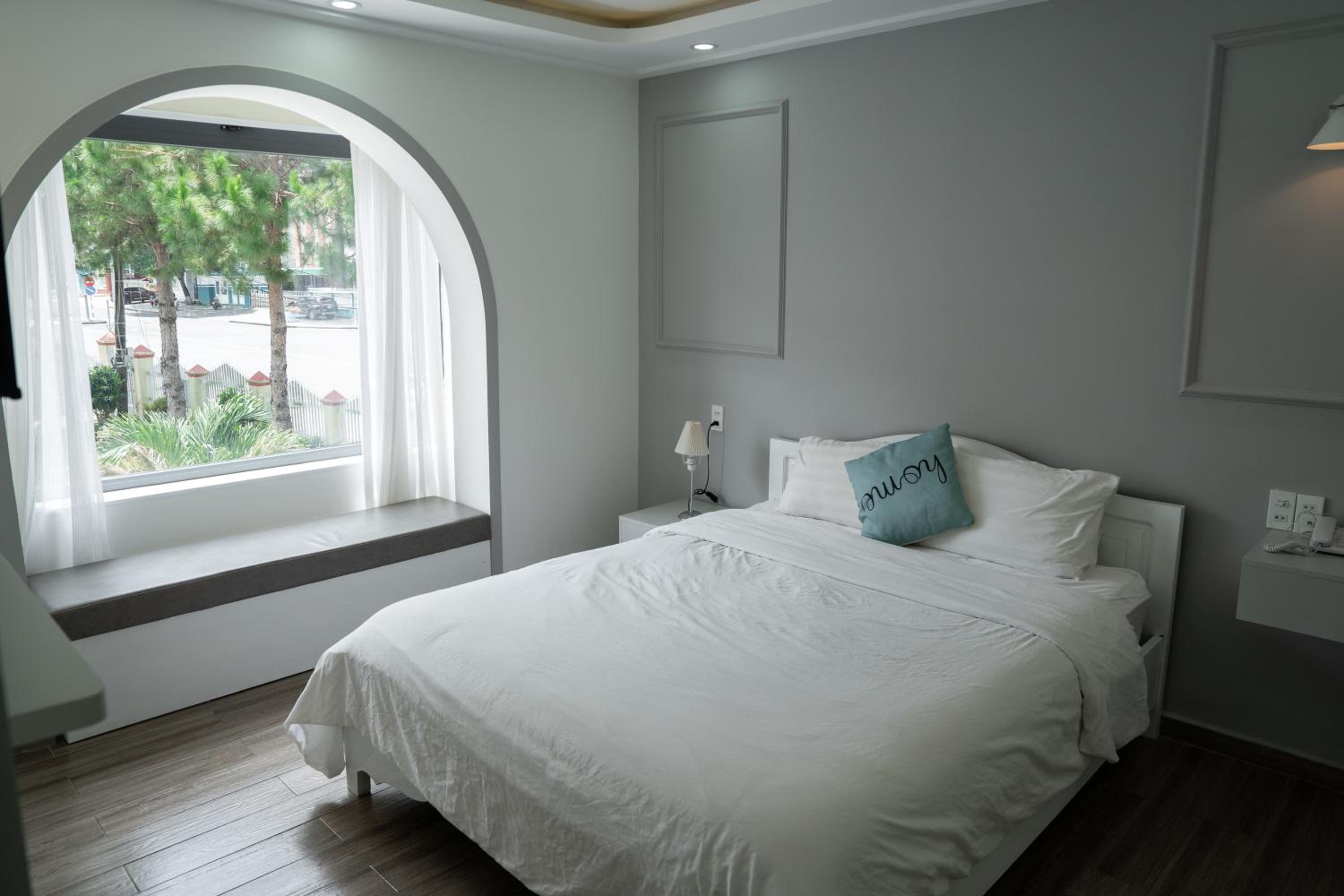 Standard Double Room photo 2
