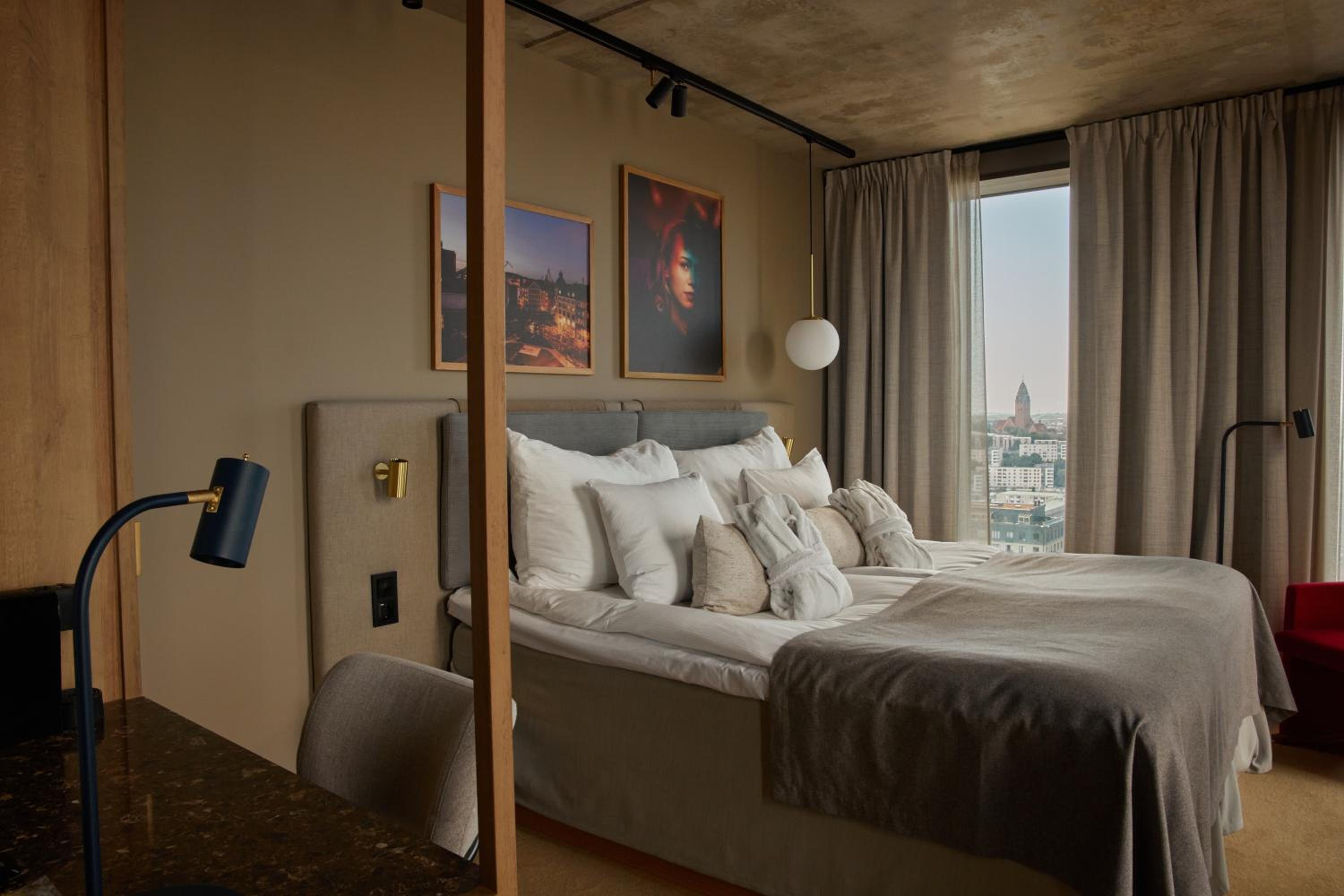 Deluxe Double Room - Photo 1