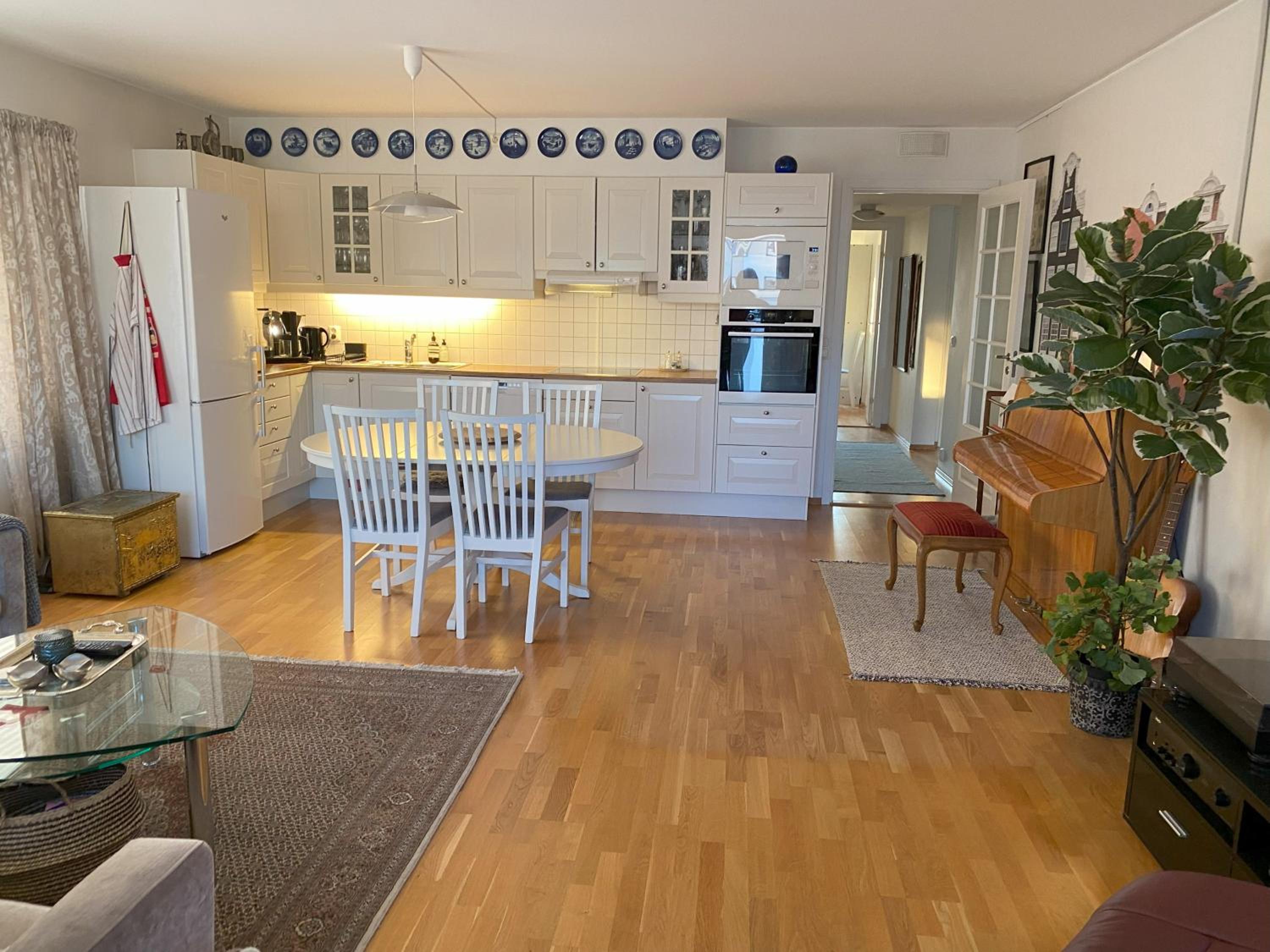 Spacious 3 Bedroom next to Thon Hotel, Storsenter Shopping, and 15 minutes to Oslo, Φωτογραφία 33