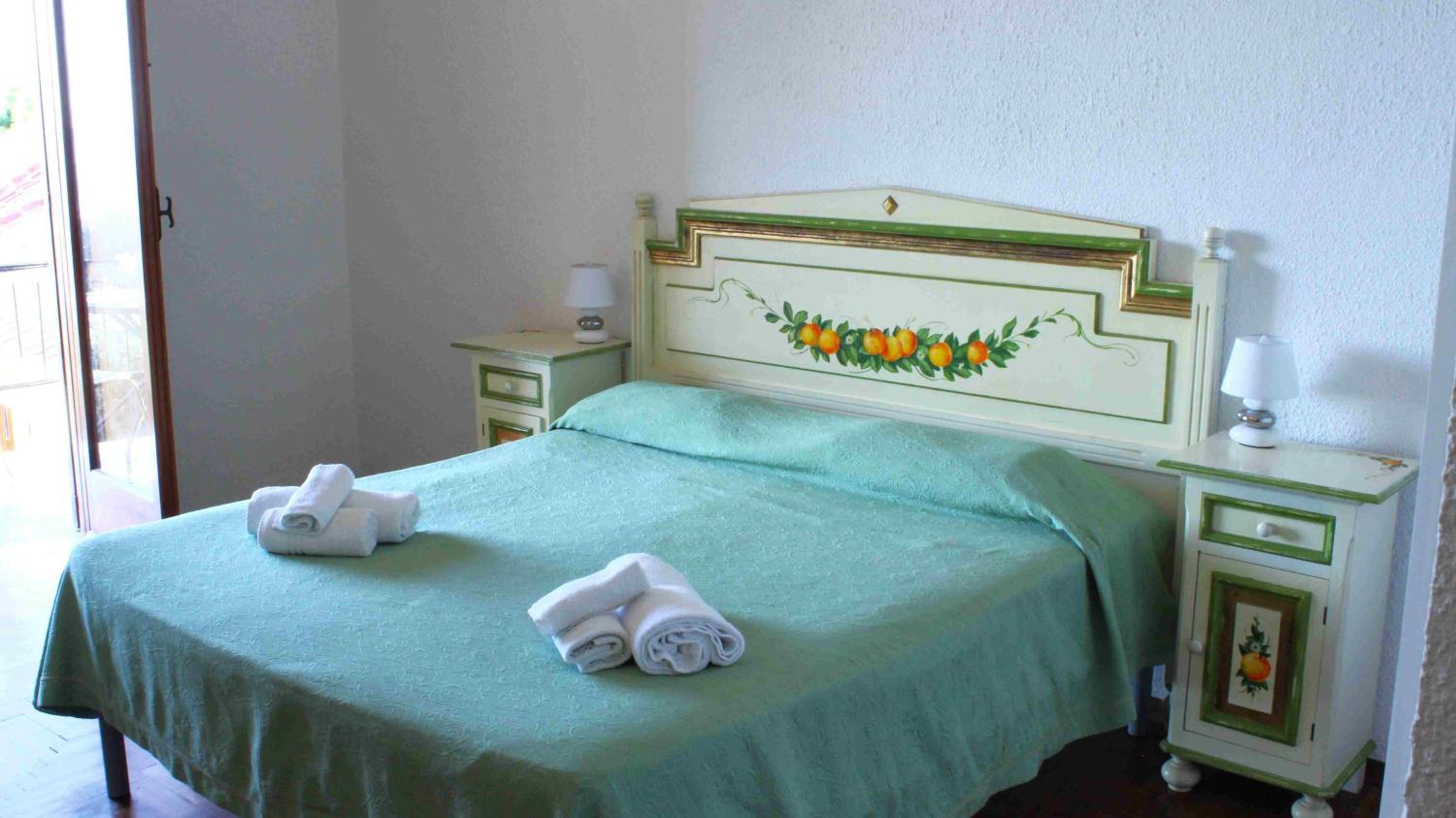 Double Room with Sea View - Photo 2