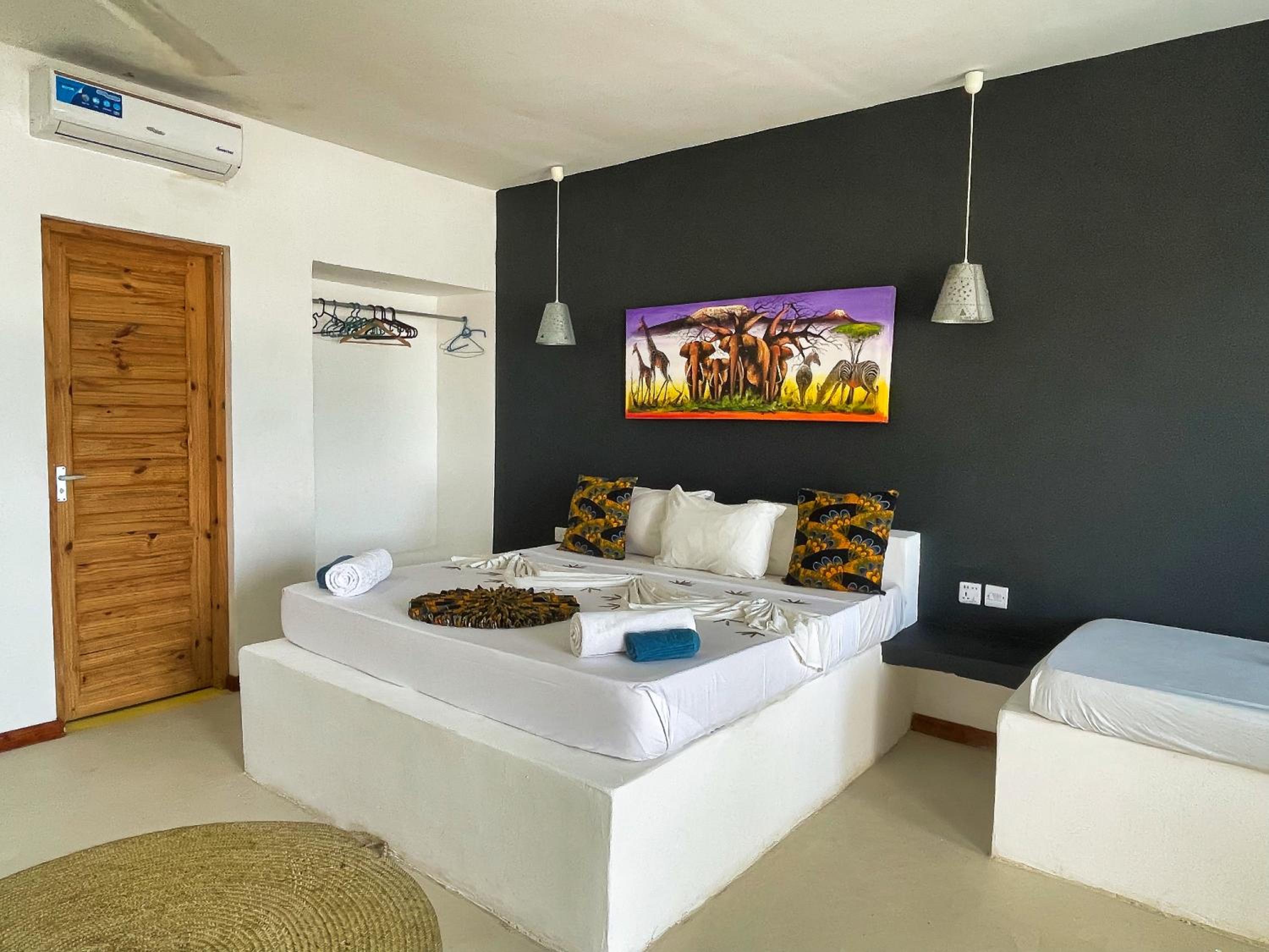 Deluxe Triple Room with Sea View