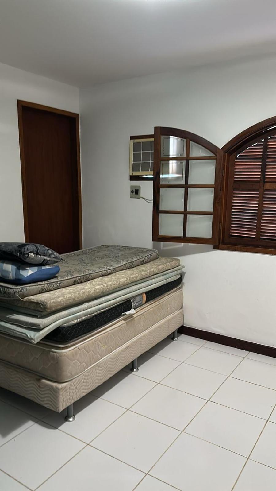 Three-Bedroom House photo 3