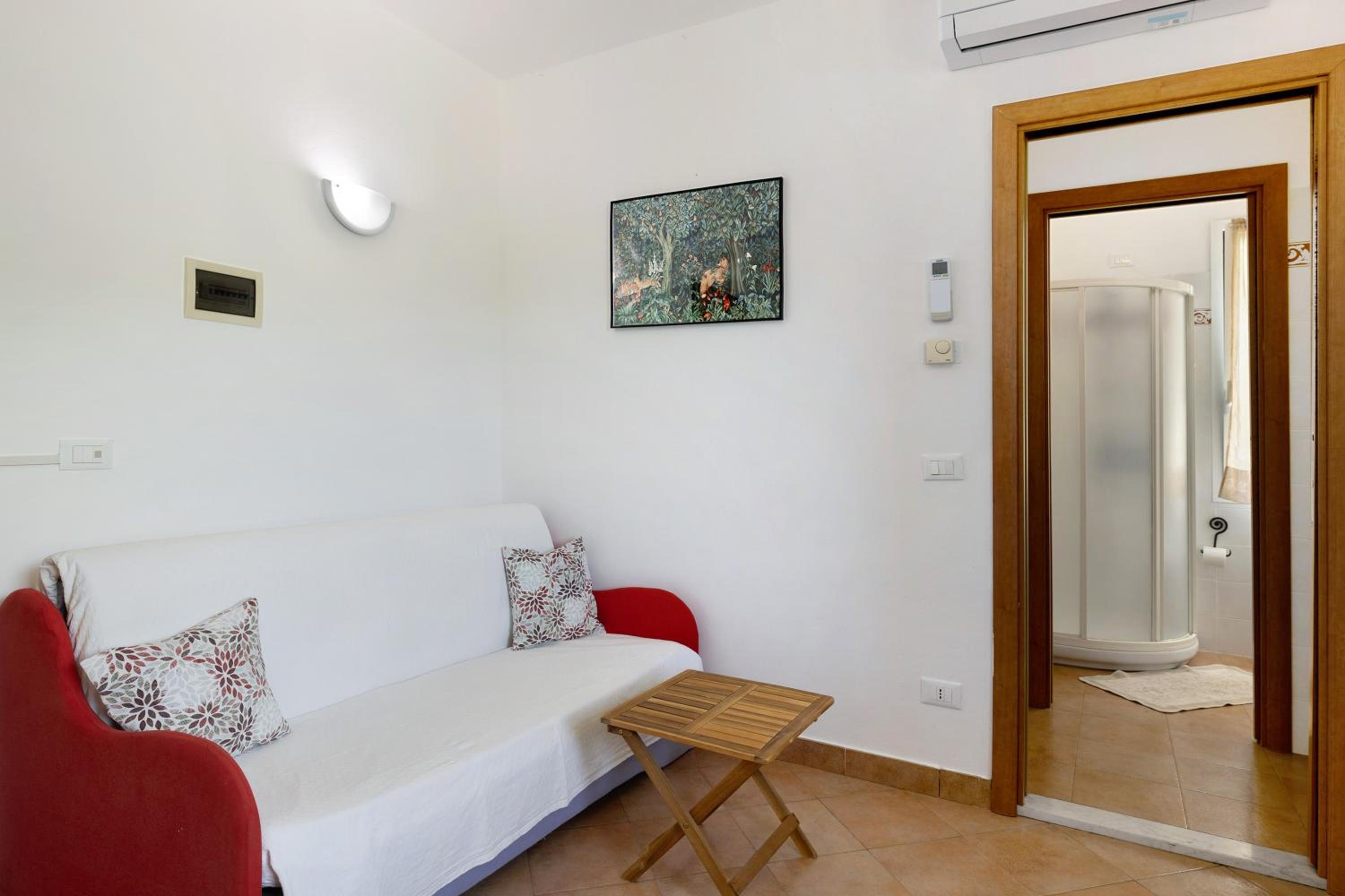 Studio Apartment with Sea View photo 3