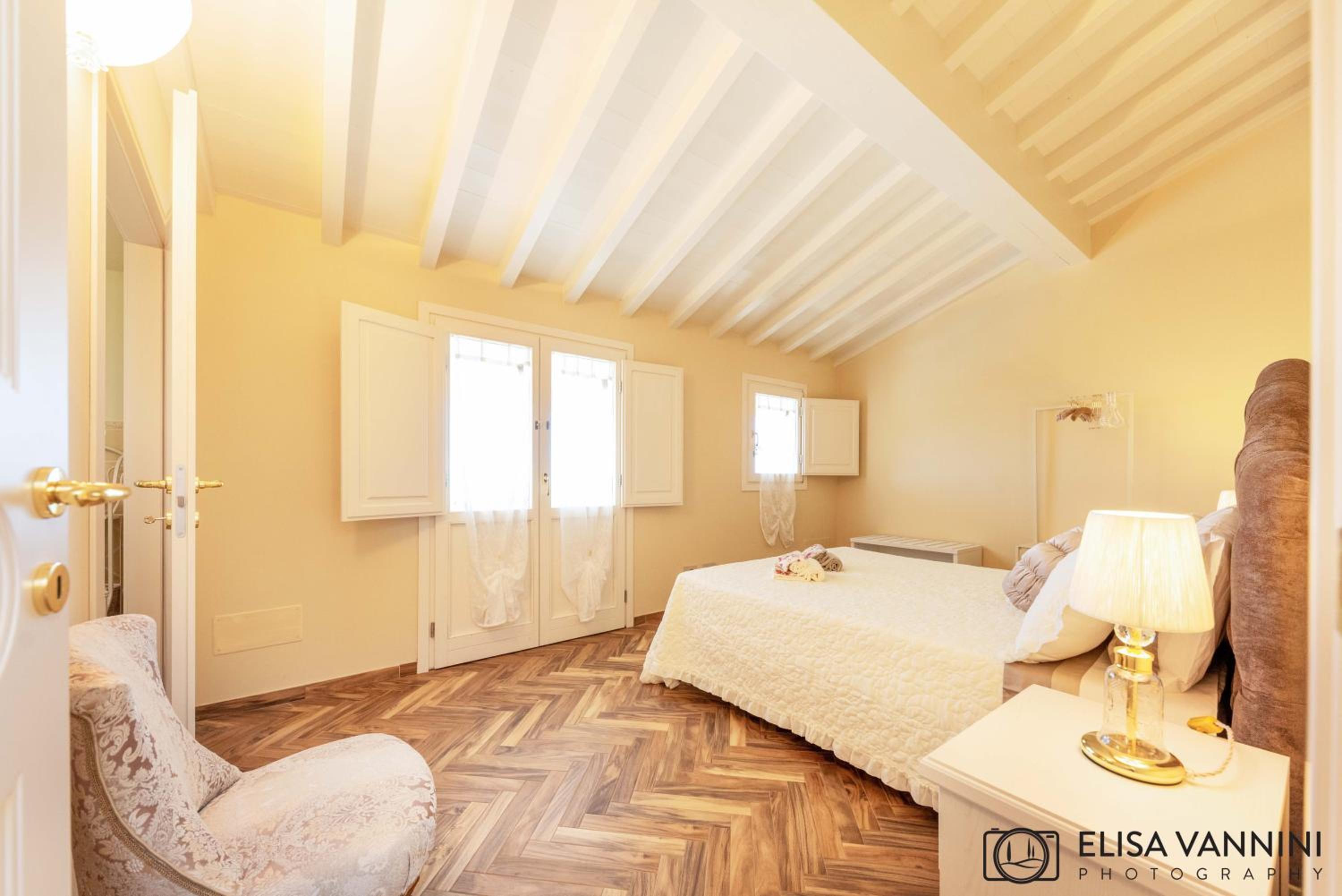 Villa photo 1
