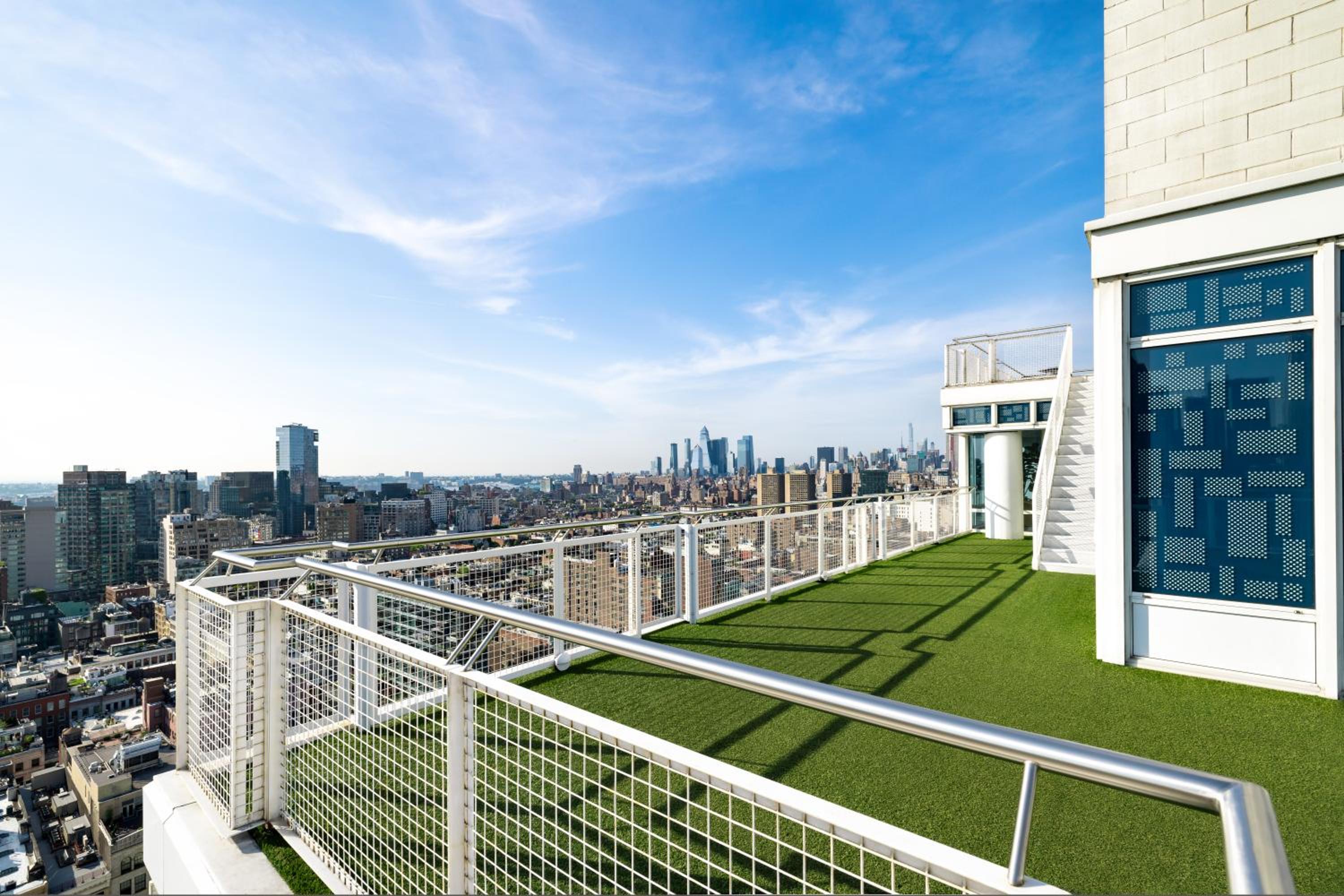 Penthouse Suite