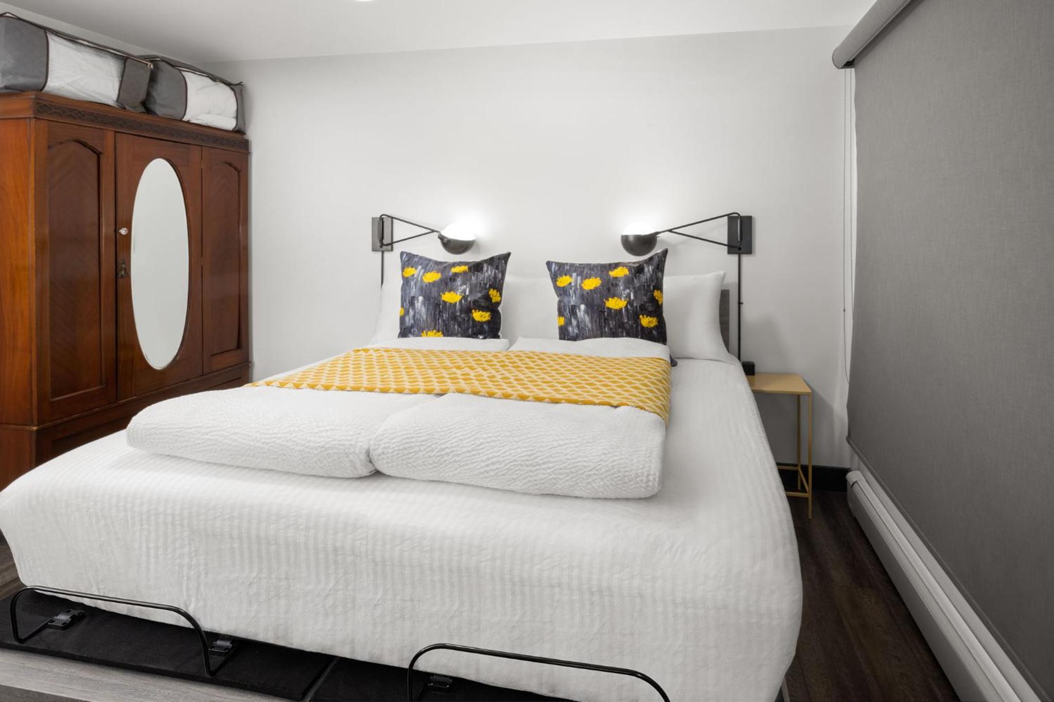 One-Bedroom Suite photo 3