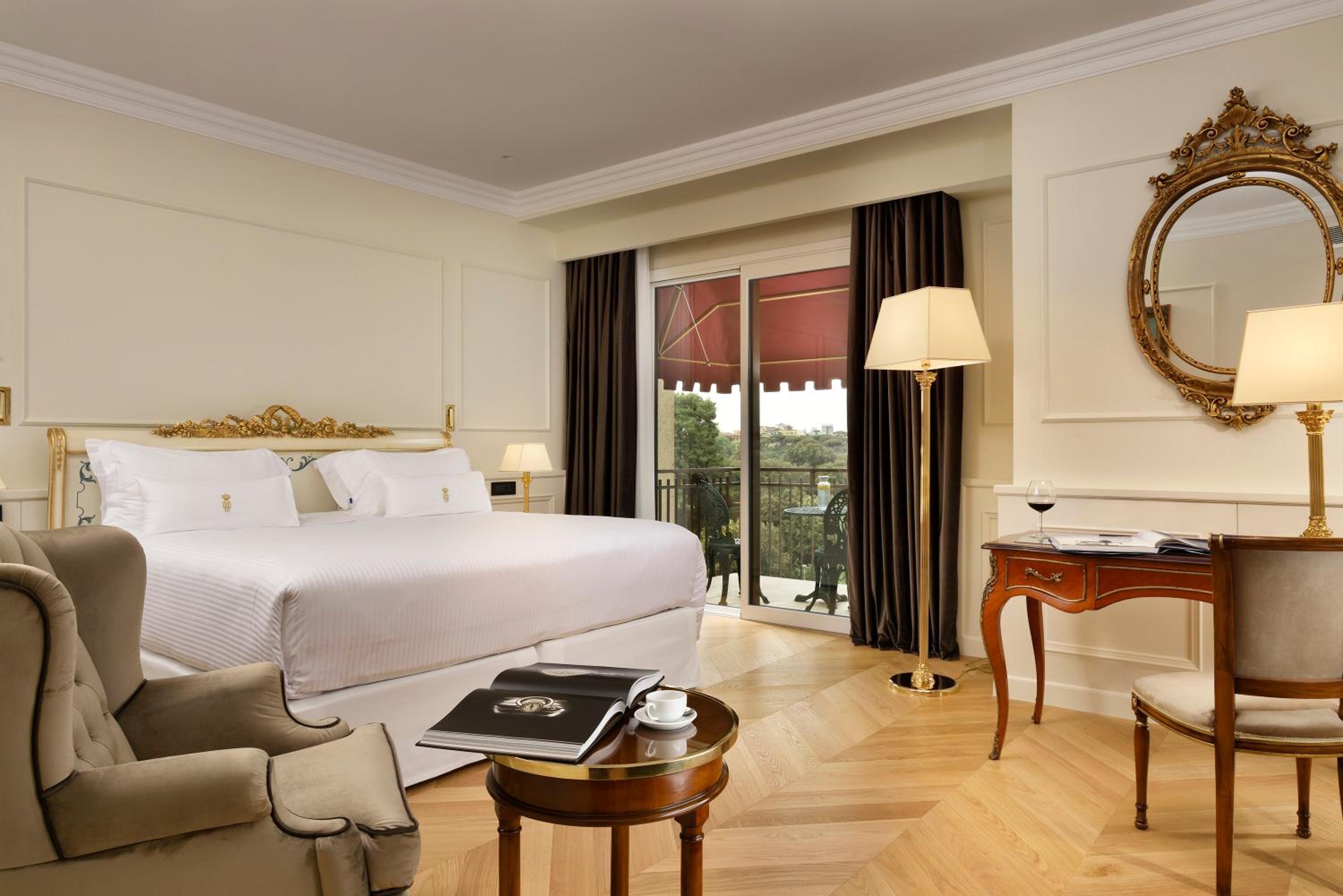 Prestige Park View Double Room with Balcony