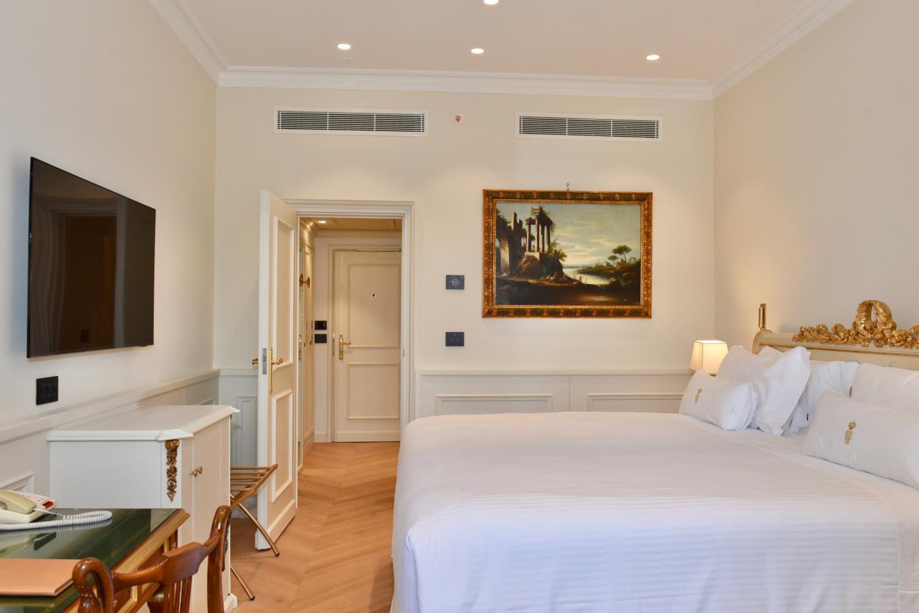 Prestige City View Double Room photo 2