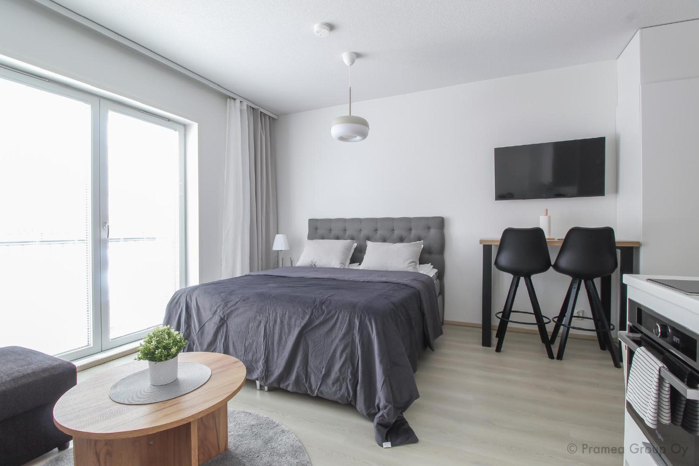 One-Bedroom Apartment