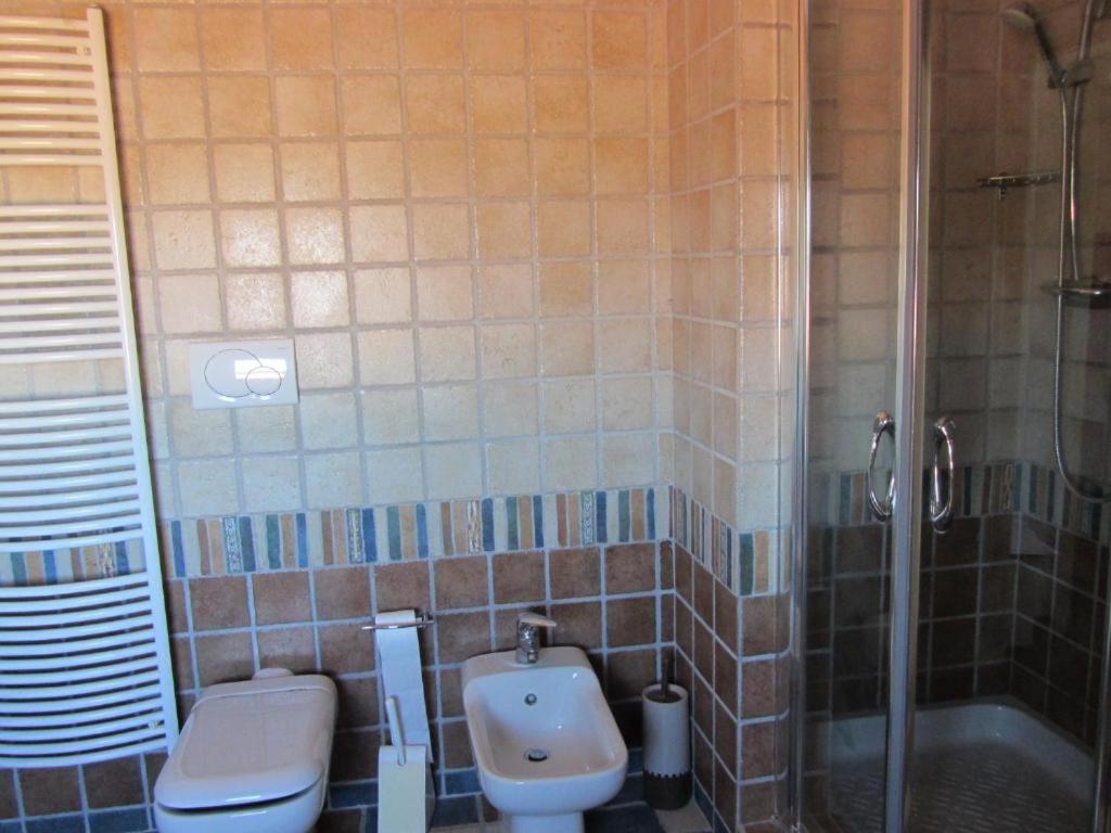 Double or Twin Room with Private External Bathroom photo 2