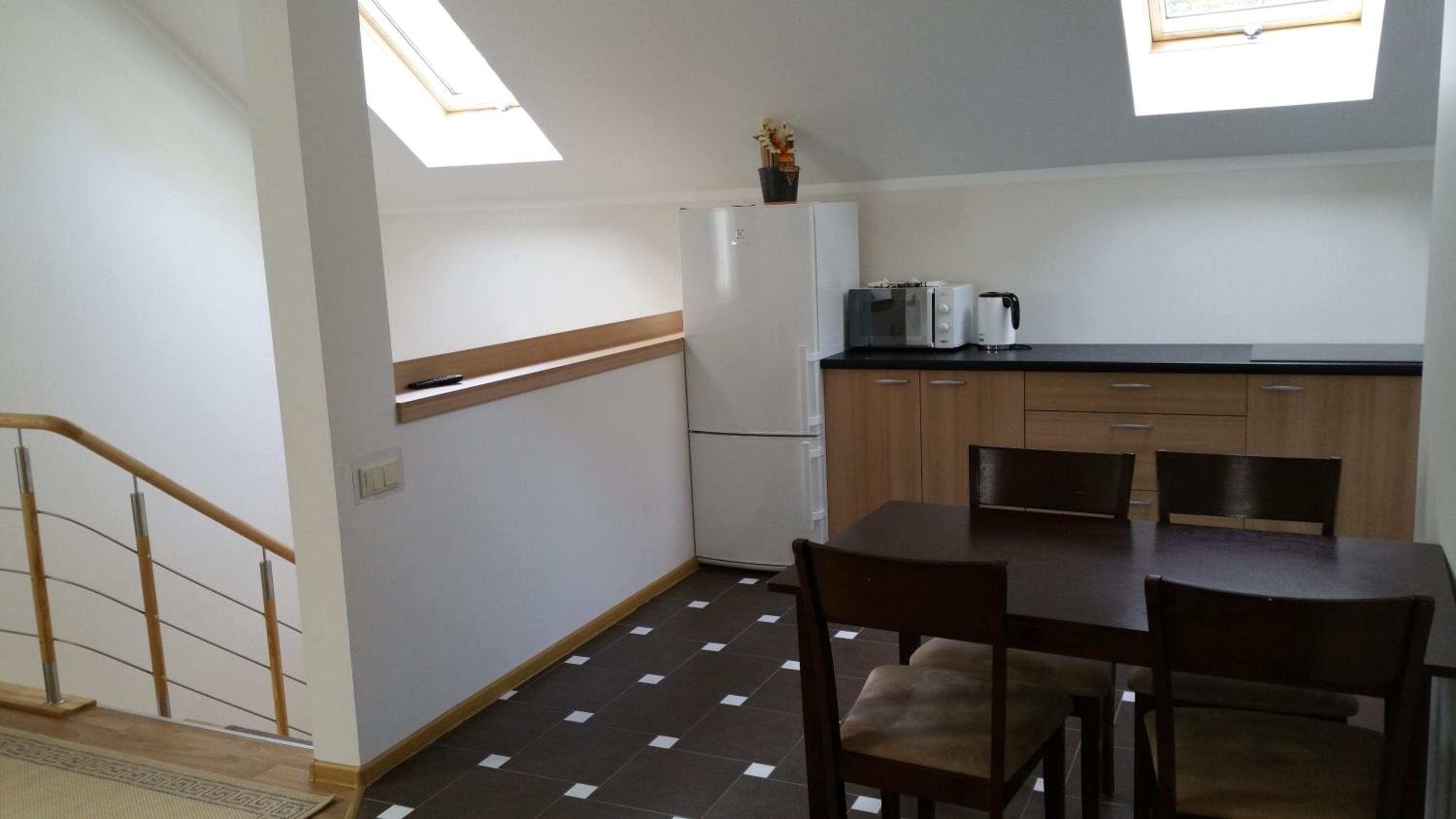 Four-Bedroom Apartment - Photo 7