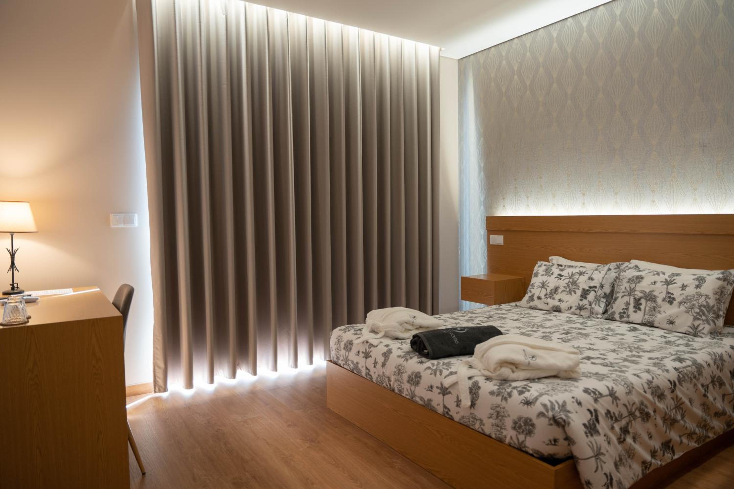 Double Room with Spa Bath photo 1