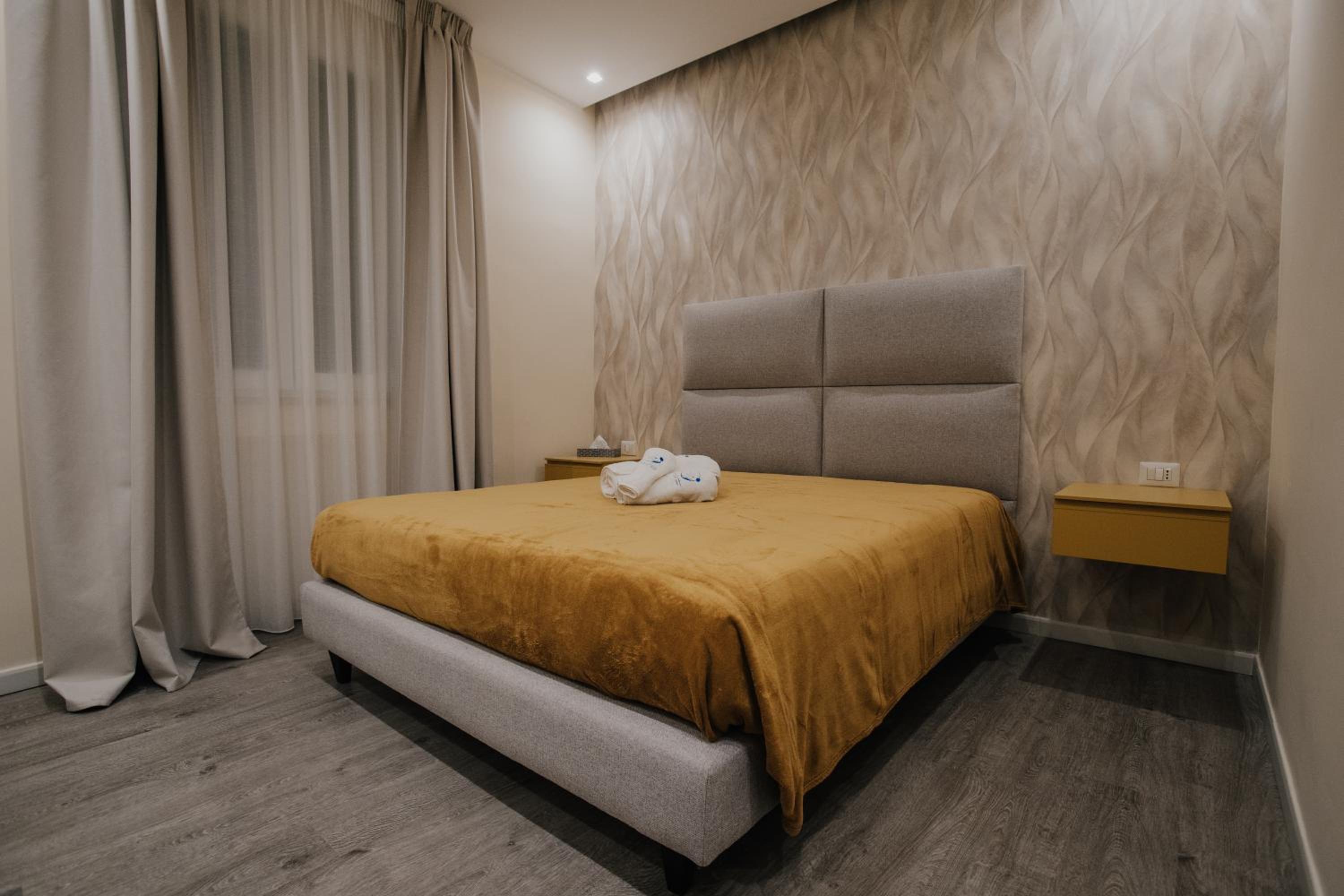Deluxe Double Room photo 3