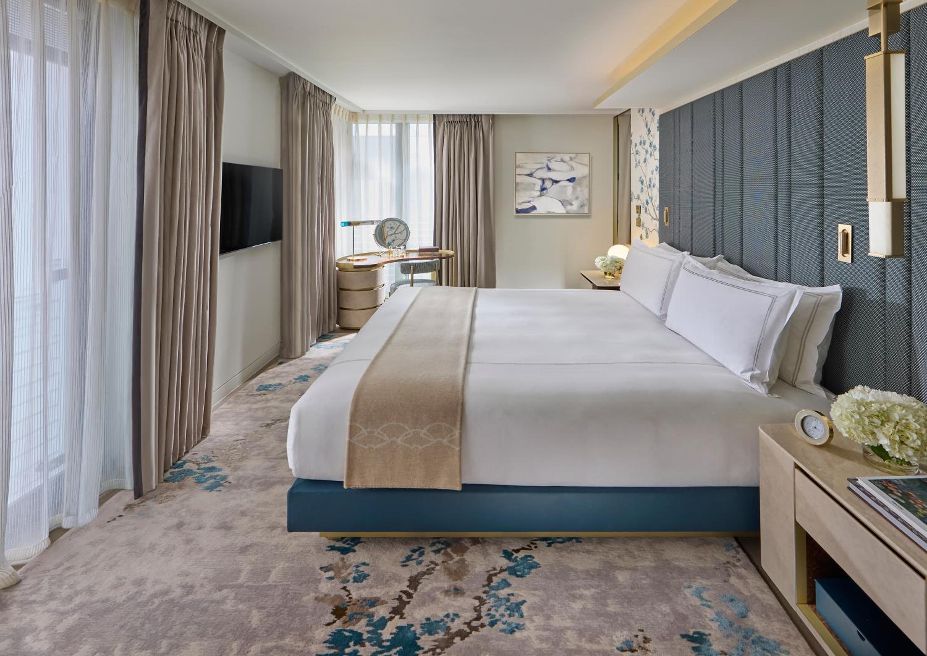 Junior Suite King or Twin photo 2