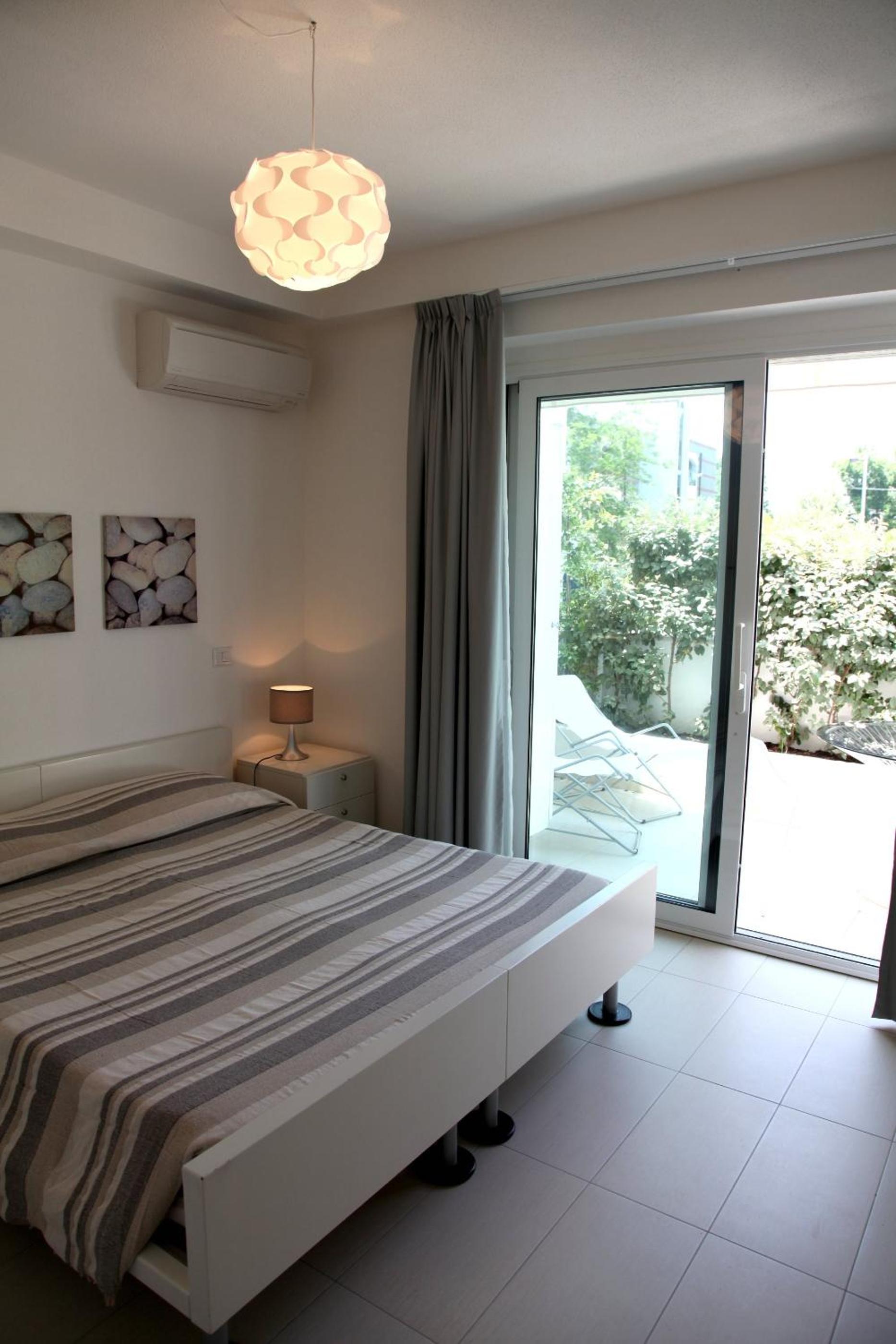 One-Bedroom Apartment (3 Adults) photo 1
