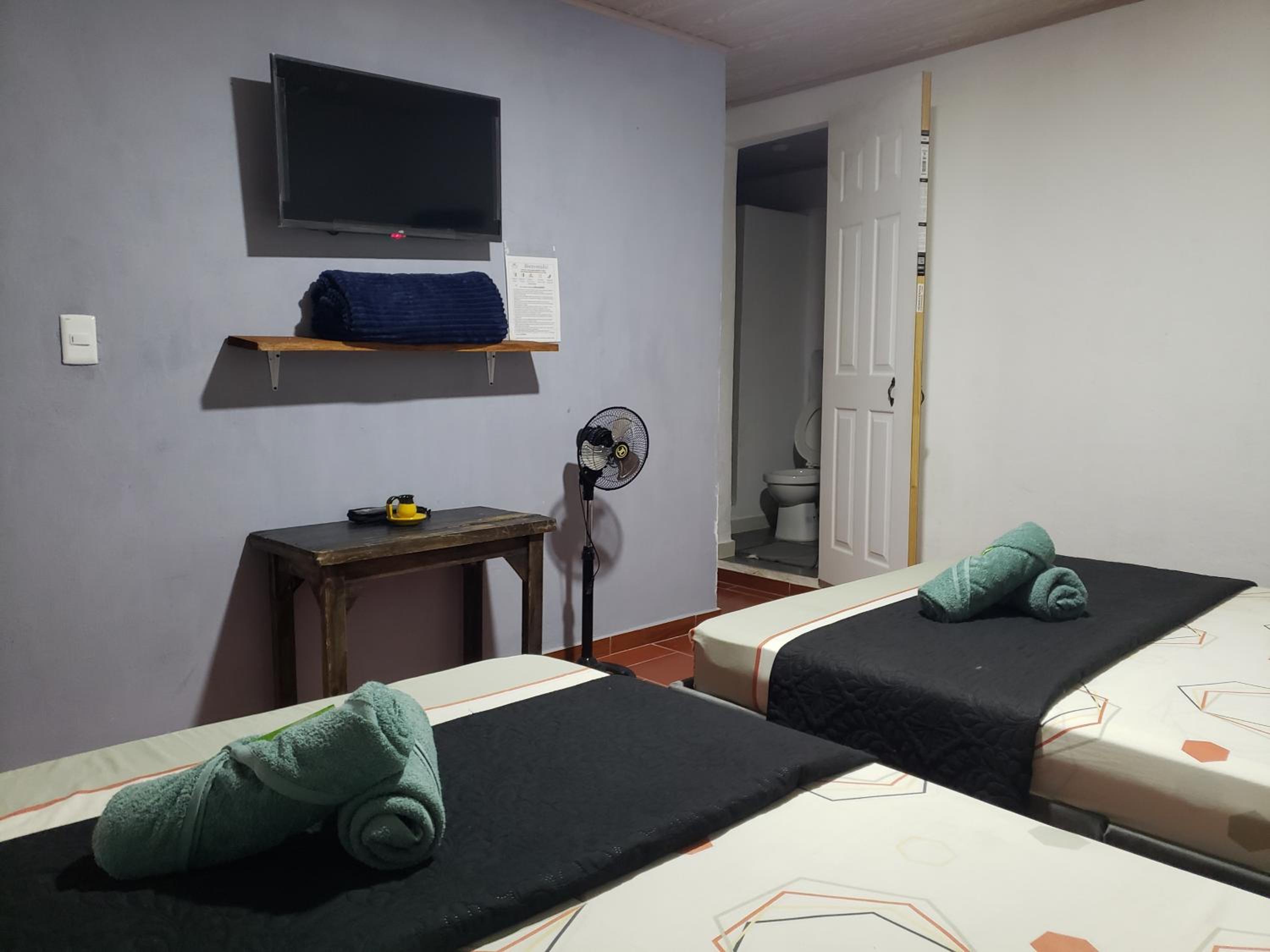 Standard Quadruple Room photo 2