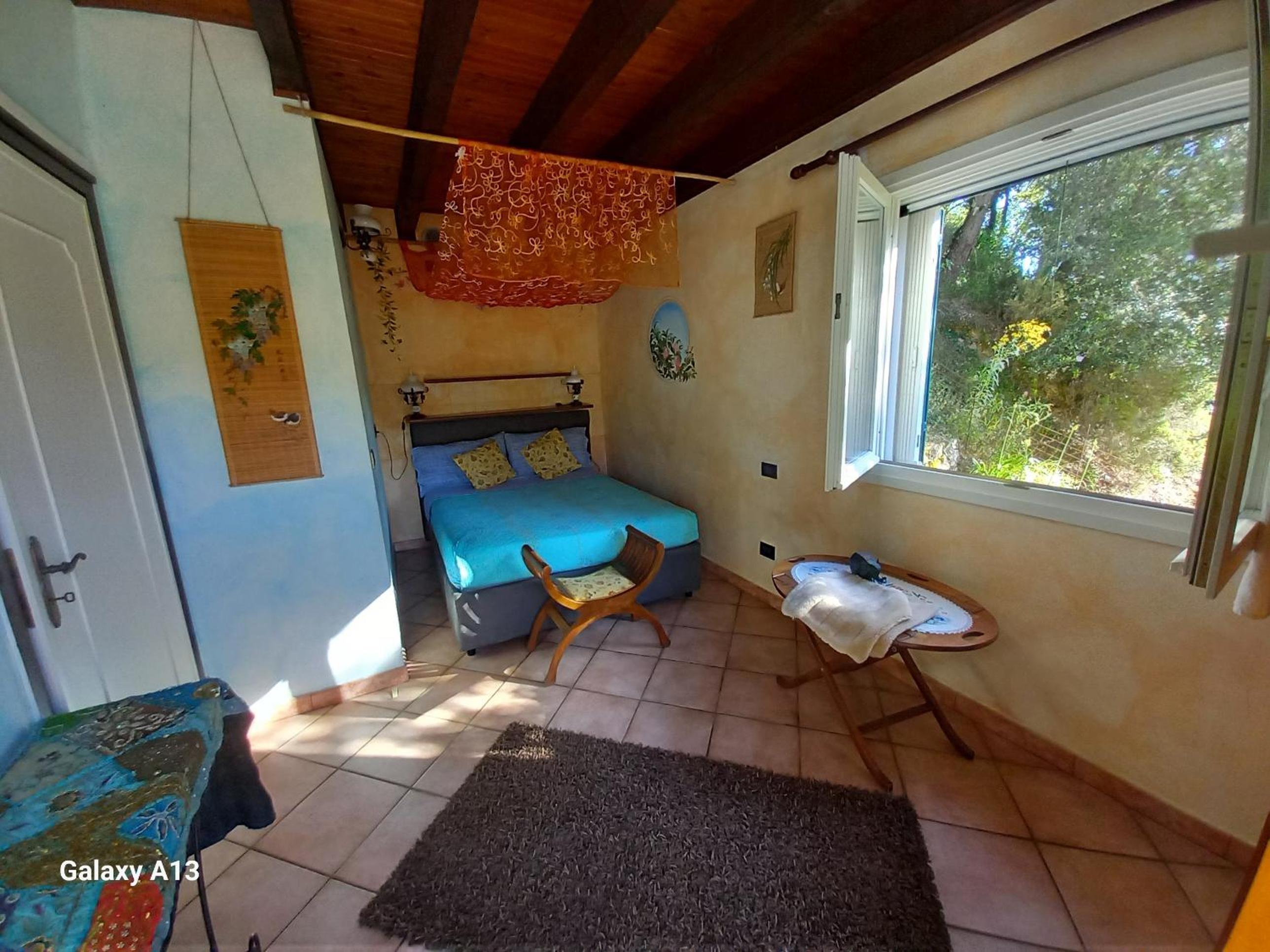Two-Bedroom Apartment - Split Level
