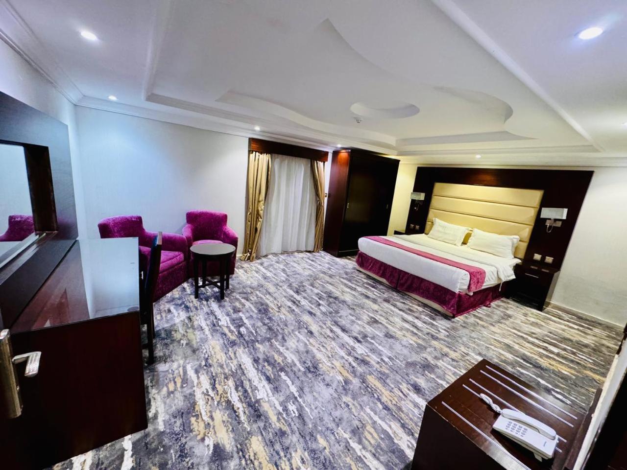 Family Two-Bedroom Apartment with View
