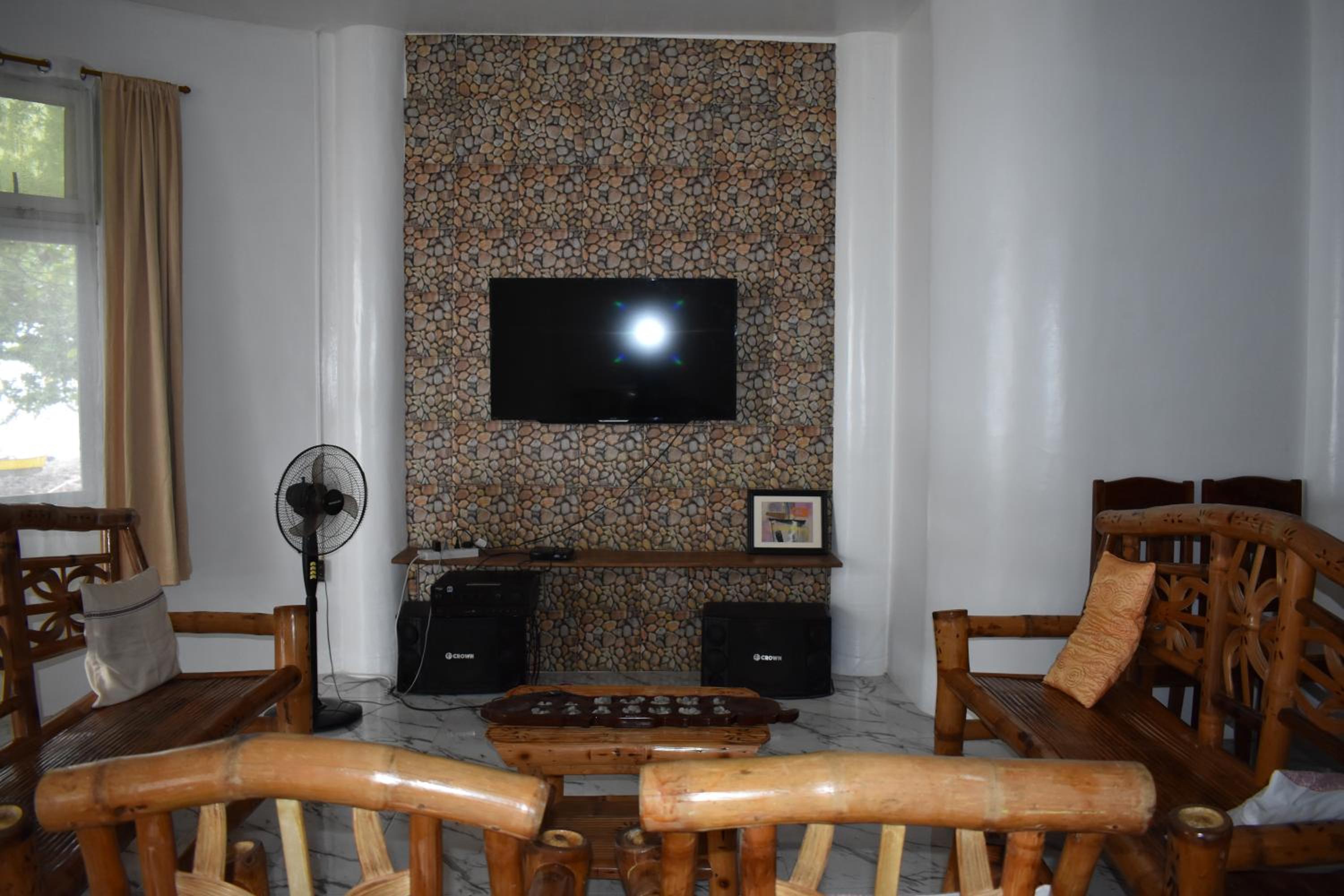Two-Bedroom Bungalow - Photo 13